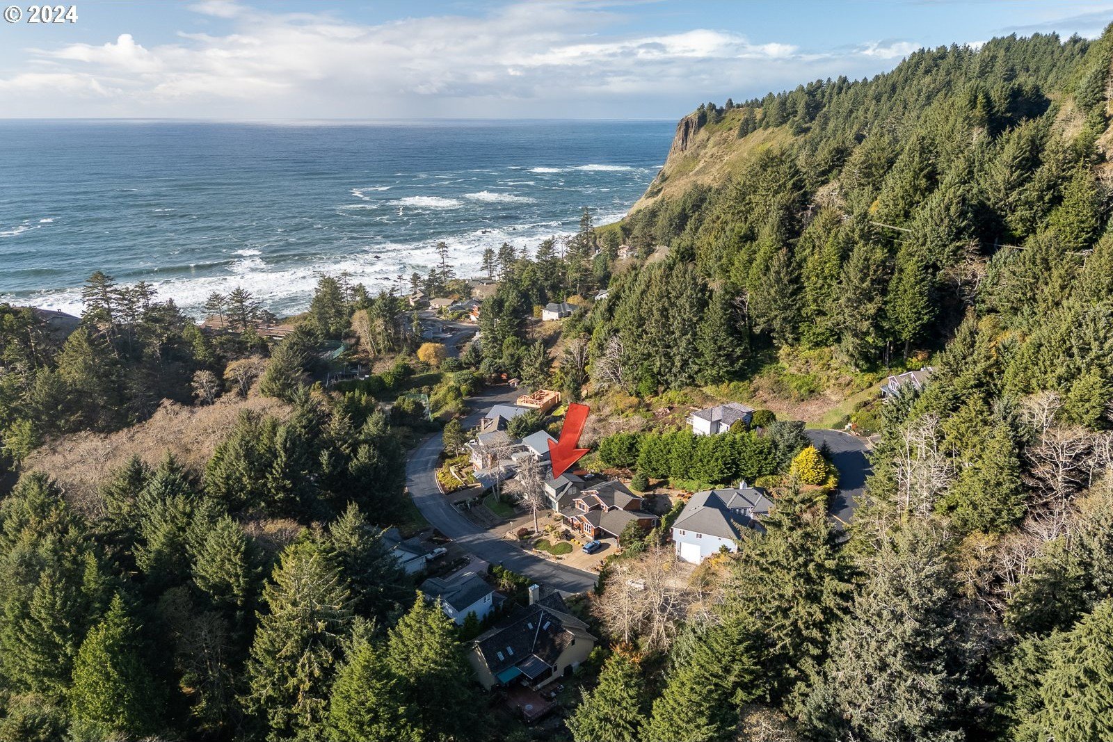 124 SEA CREST DR, Otter Rock, Oregon, 97369, United States, 4 Bedrooms Bedrooms, ,3 BathroomsBathrooms,Residential,For Sale,124 SEA CREST DR,1668112