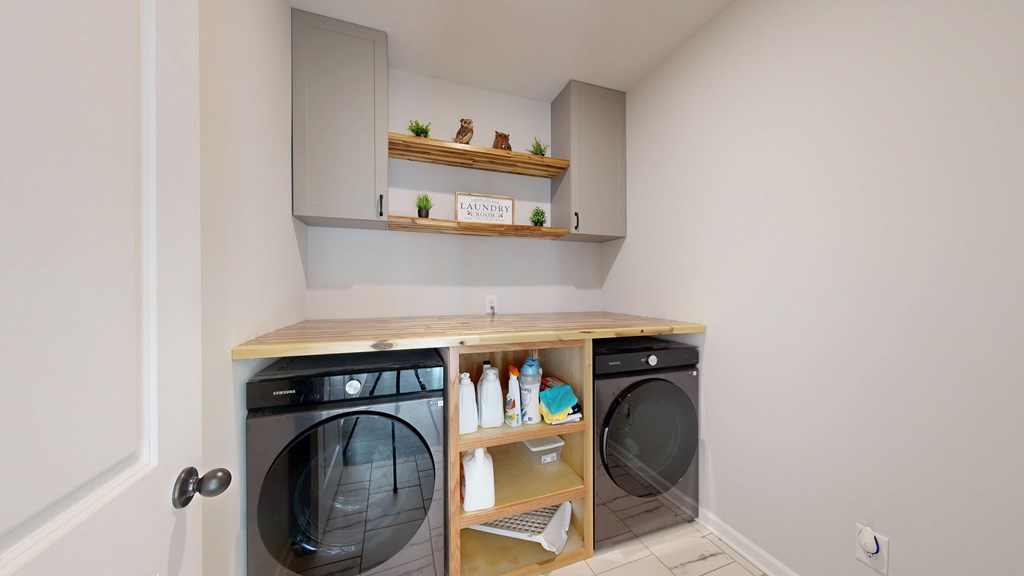 Cataula, Georgia, 31804, United States, 5 Bedrooms Bedrooms, ,5 BathroomsBathrooms,Residential,For Sale,1996944