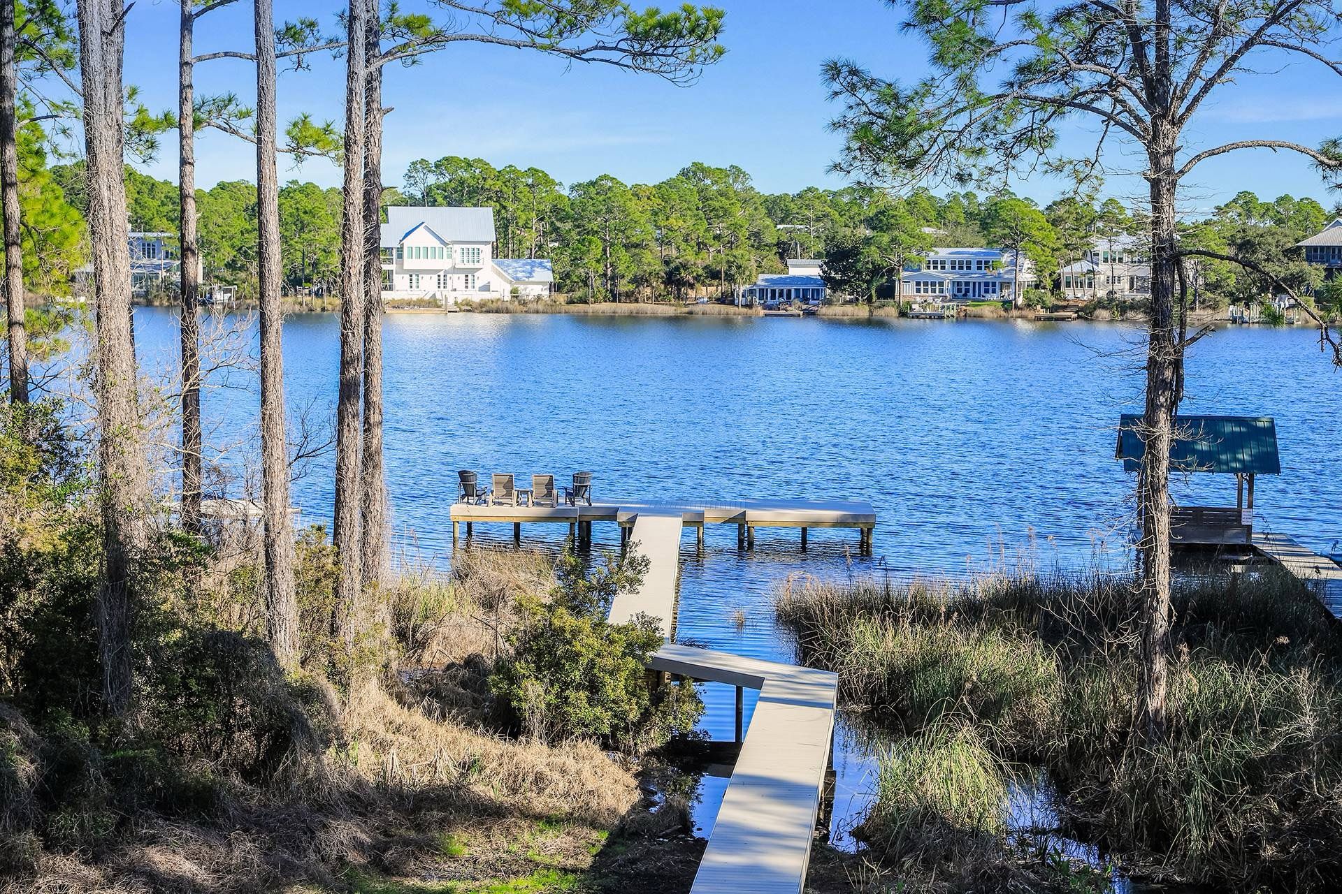  Lakefront Coastal Home With Private Pool And Dock - 物件實景