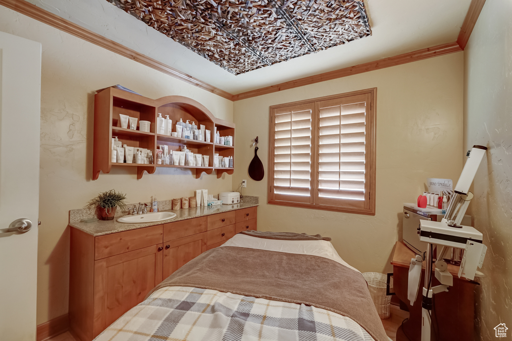 Midway, Utah, 84049, United States, 3 Bedrooms Bedrooms, ,3 BathroomsBathrooms,Residential,For Sale,1827557