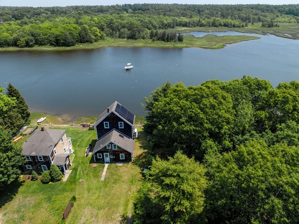 Marion, Massachusetts, 02738, United States, 4 Bedrooms Bedrooms, ,2 BathroomsBathrooms,Residential,For Sale,1851346
