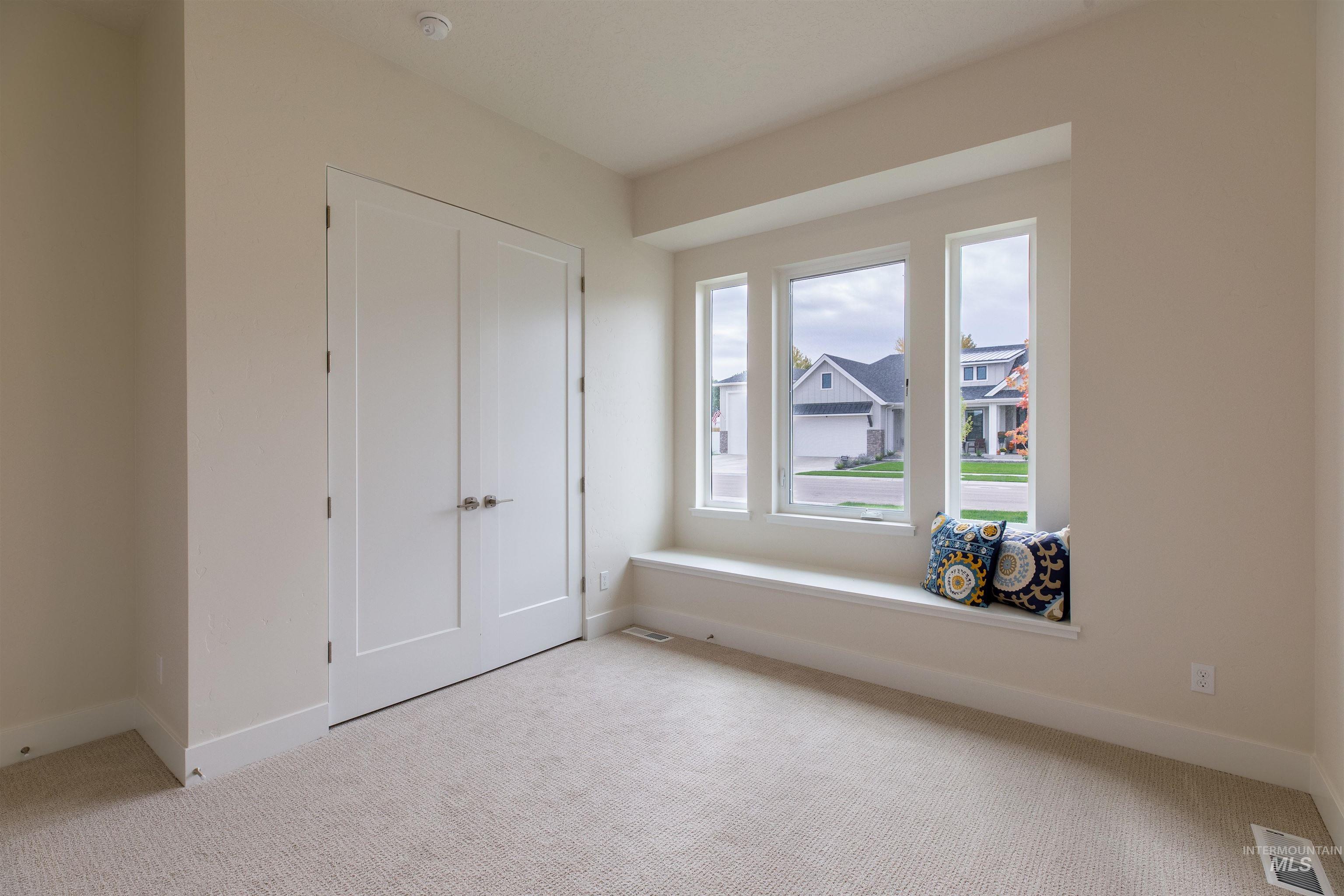 Meridian, Idaho, 83642, United States, 4 Bedrooms Bedrooms, ,3 BathroomsBathrooms,Residential,For Sale,1992156