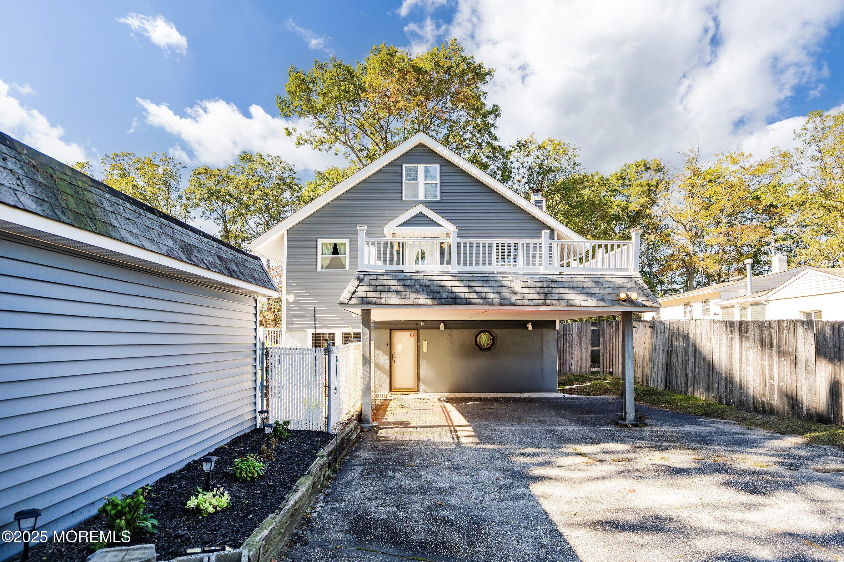 Brick, New Jersey, 08724, United States, 5 Bedrooms Bedrooms, ,3 BathroomsBathrooms,Residential,For Sale,1976432