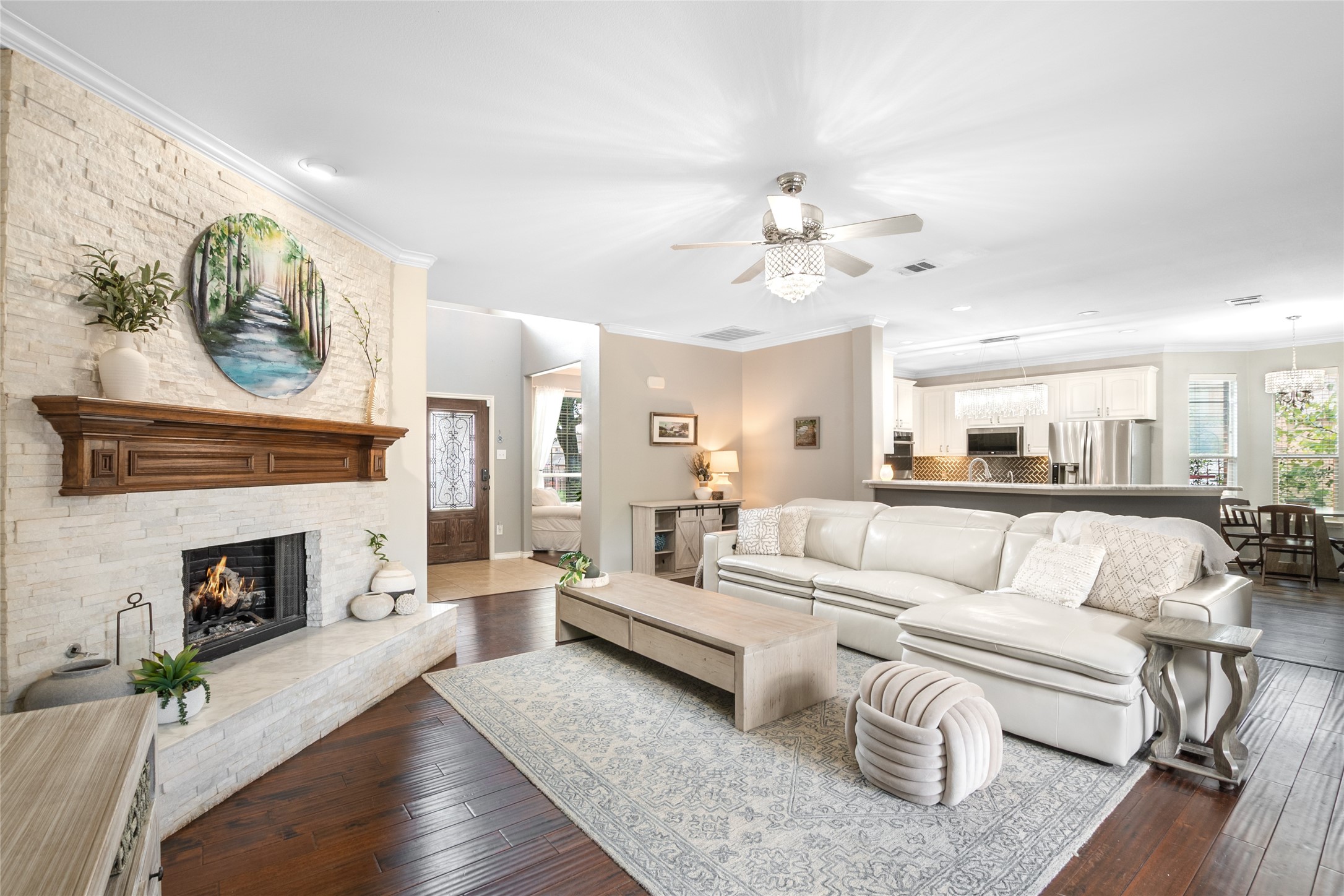 Rockwall, Texas, 75087, United States, 4 Bedrooms Bedrooms, ,3 BathroomsBathrooms,Residential,For Sale,1963763