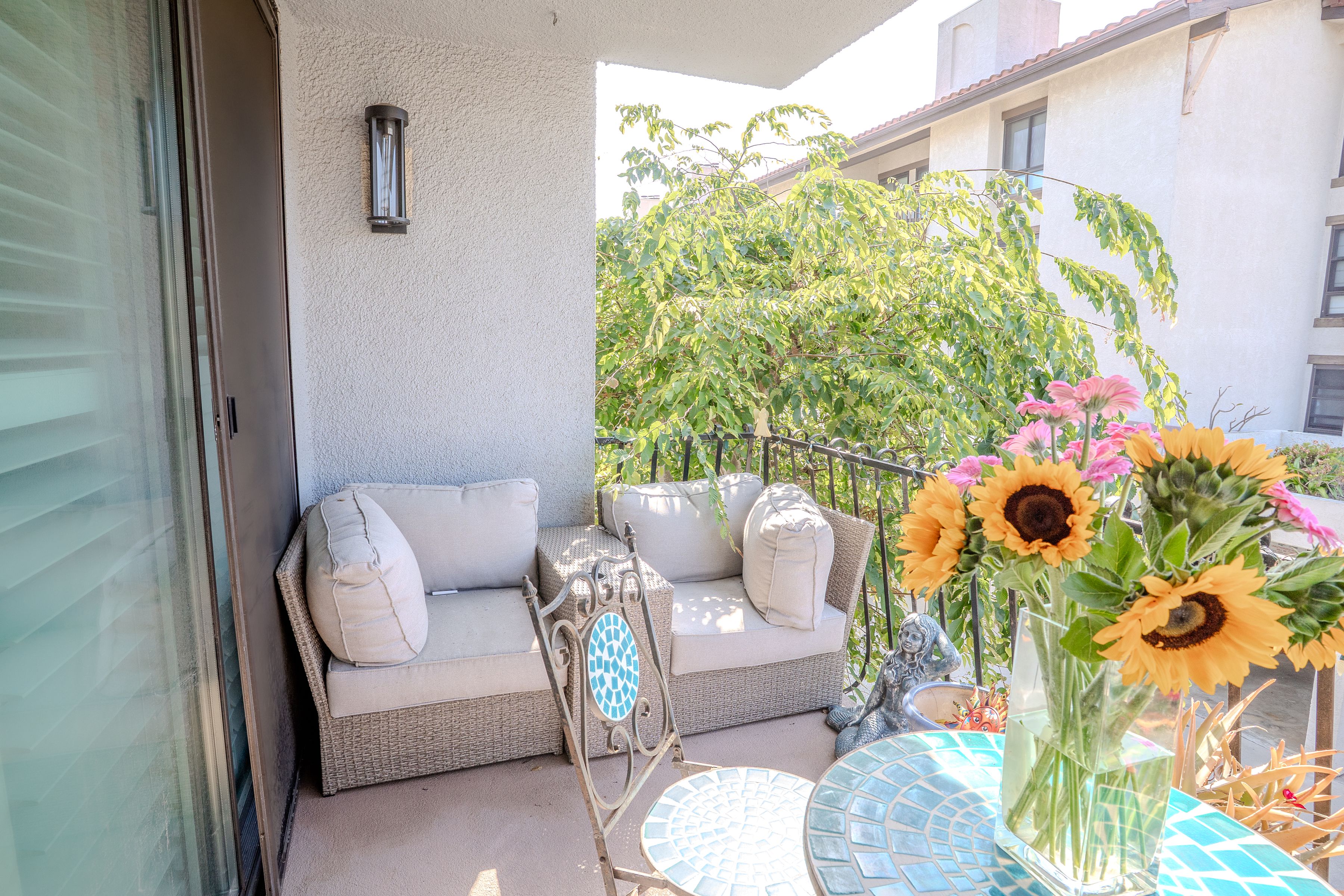  8145 Redlands St - 物件實景