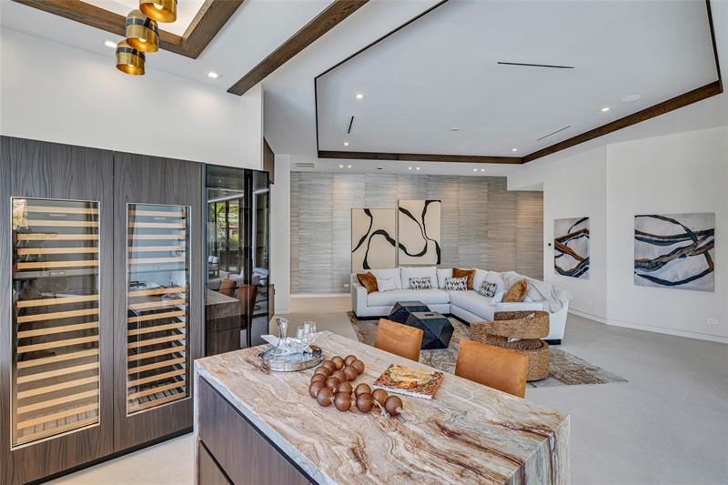 Fort Lauderdale, Florida, 33316, United States, 6 Bedrooms Bedrooms, ,8 BathroomsBathrooms,Residential,For Sale,1995601