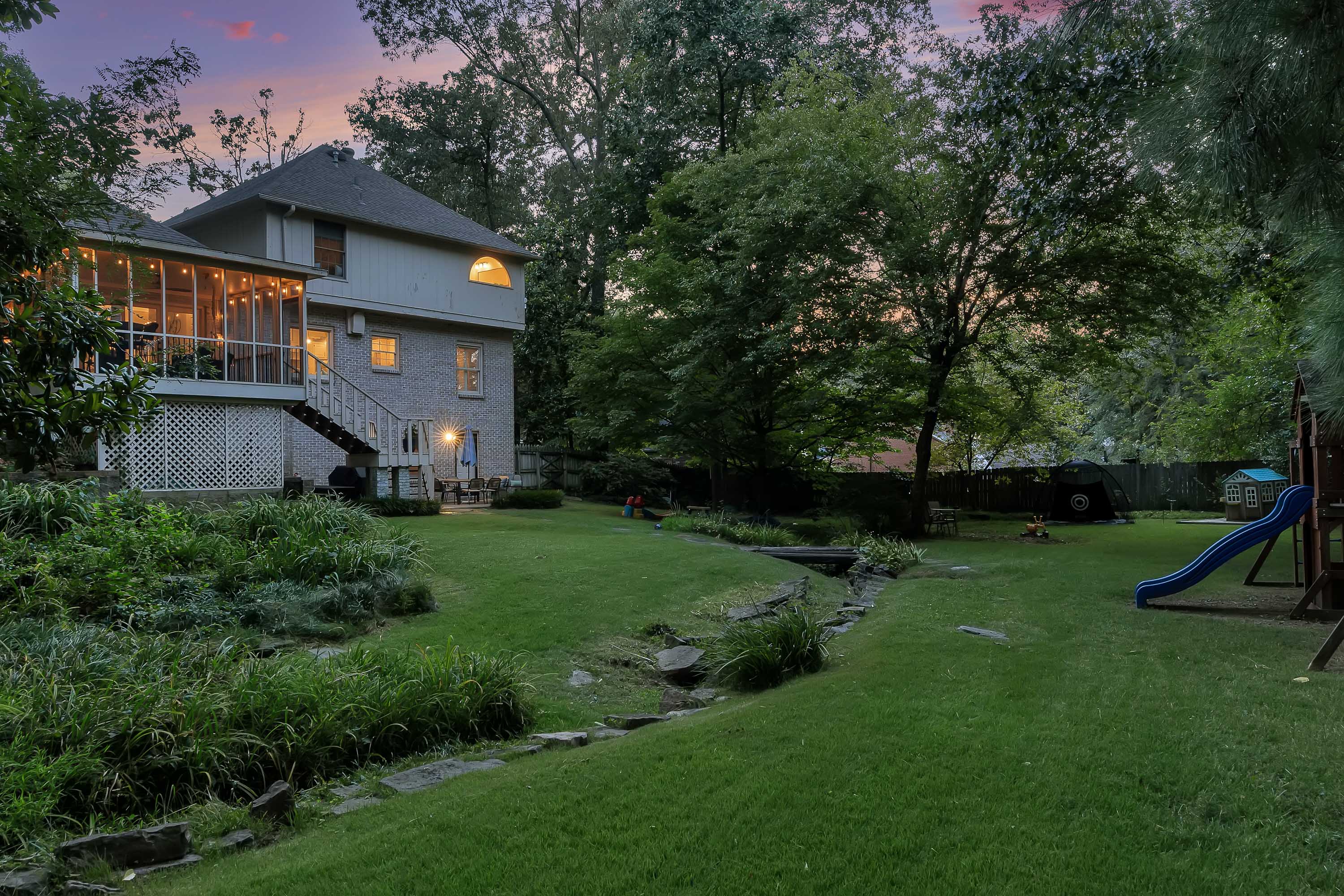 Jonesboro, Arkansas, 72401, United States, 4 Bedrooms Bedrooms, ,4 BathroomsBathrooms,Residential,For Sale,1961843