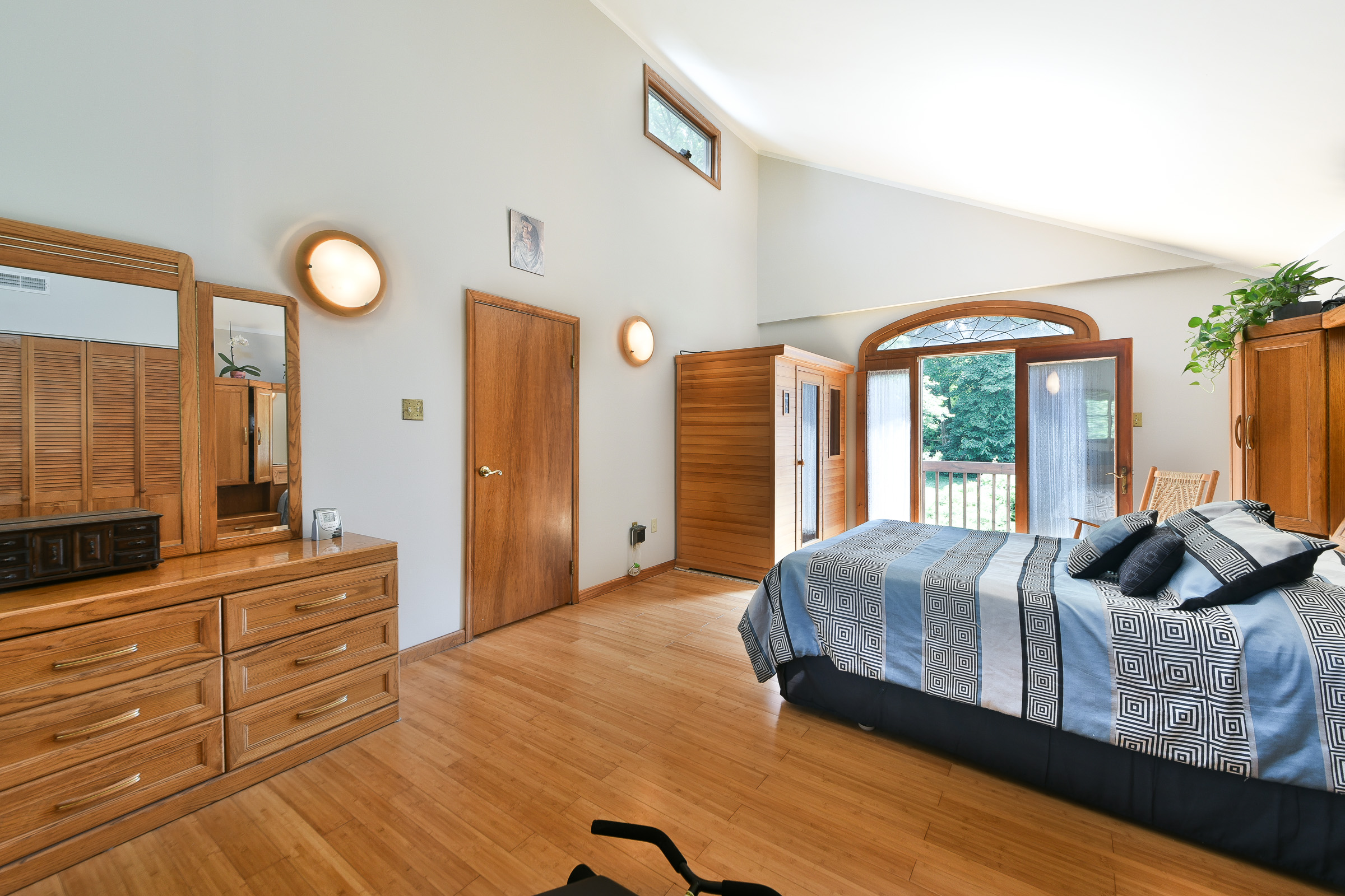 Feasterville Trevose, Pennsylvania, 19053, United States, 4 Bedrooms Bedrooms, ,2 BathroomsBathrooms,Residential,For Sale,1920735