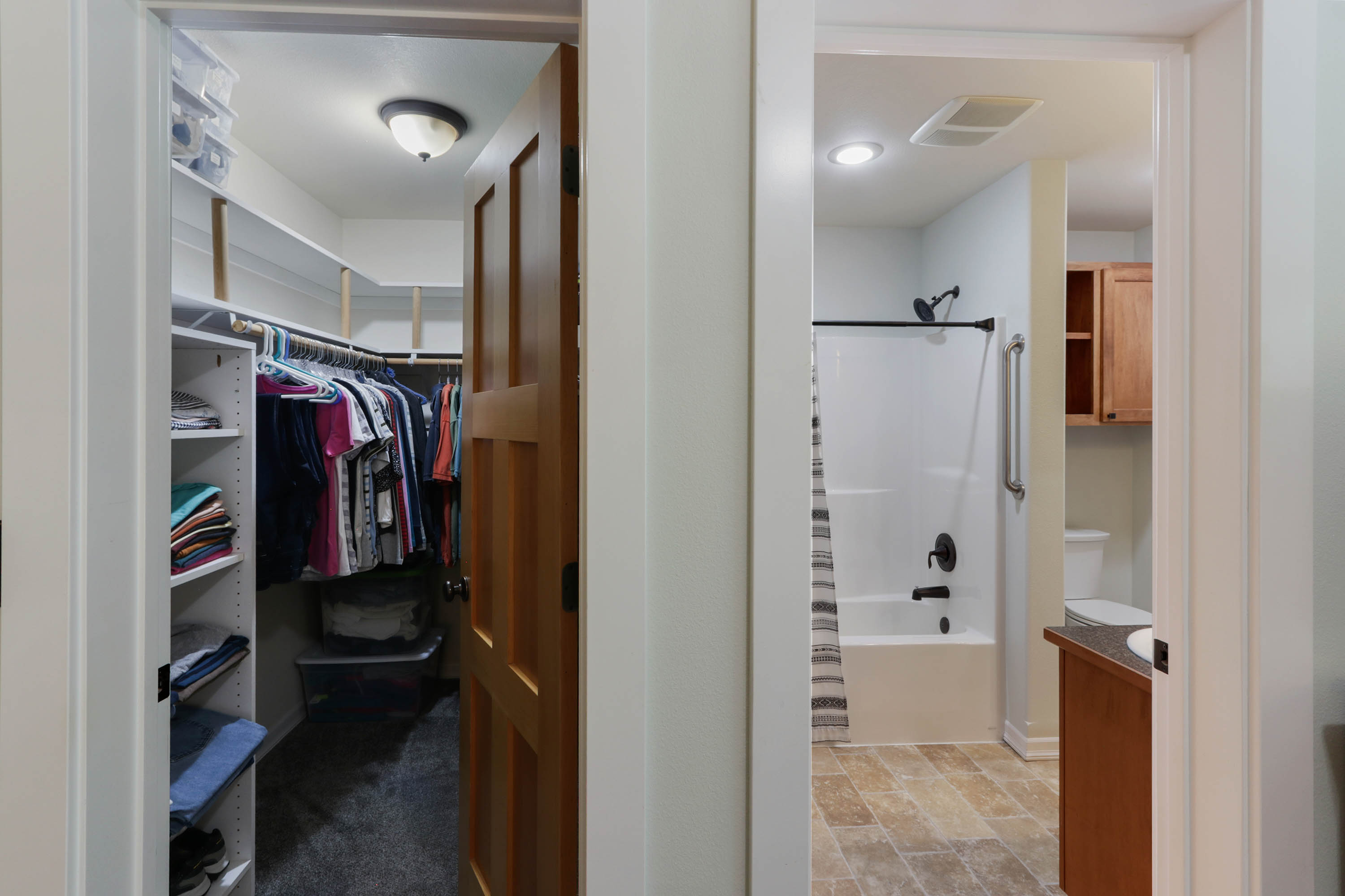 Sandpoint, Idaho, 83864, United States, 3 Bedrooms Bedrooms, ,2 BathroomsBathrooms,Residential,For Sale,1975029