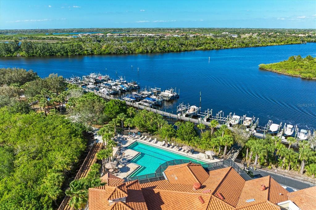 Bradenton, Florida, 34212, United States, 2 Bedrooms Bedrooms, ,2 BathroomsBathrooms,Residential,For Sale,1916954