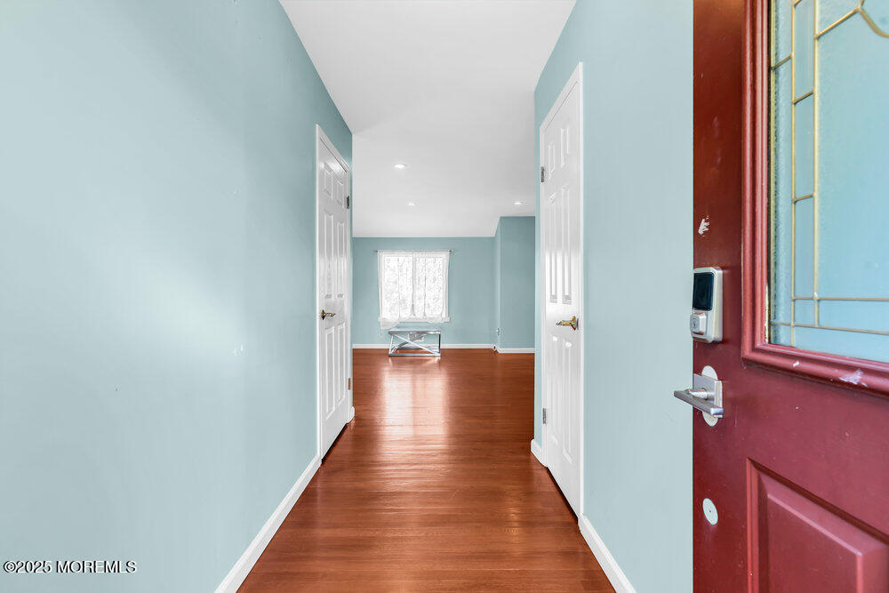 Tinton Falls, New Jersey, 07712, United States, 3 Bedrooms Bedrooms, ,2 BathroomsBathrooms,Residential,For Sale,1987767