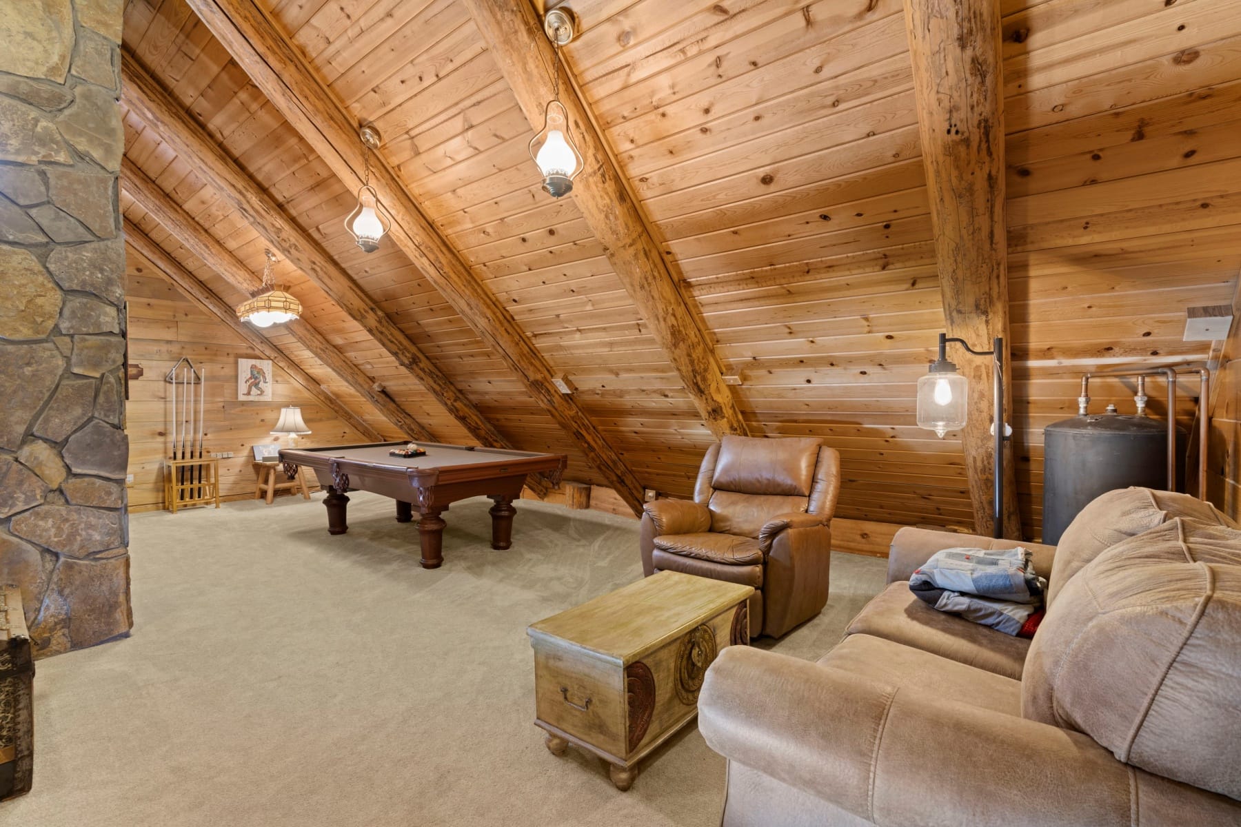  140643 KAMLOOP LN Gilchrist, OR 97737 - 物件實景