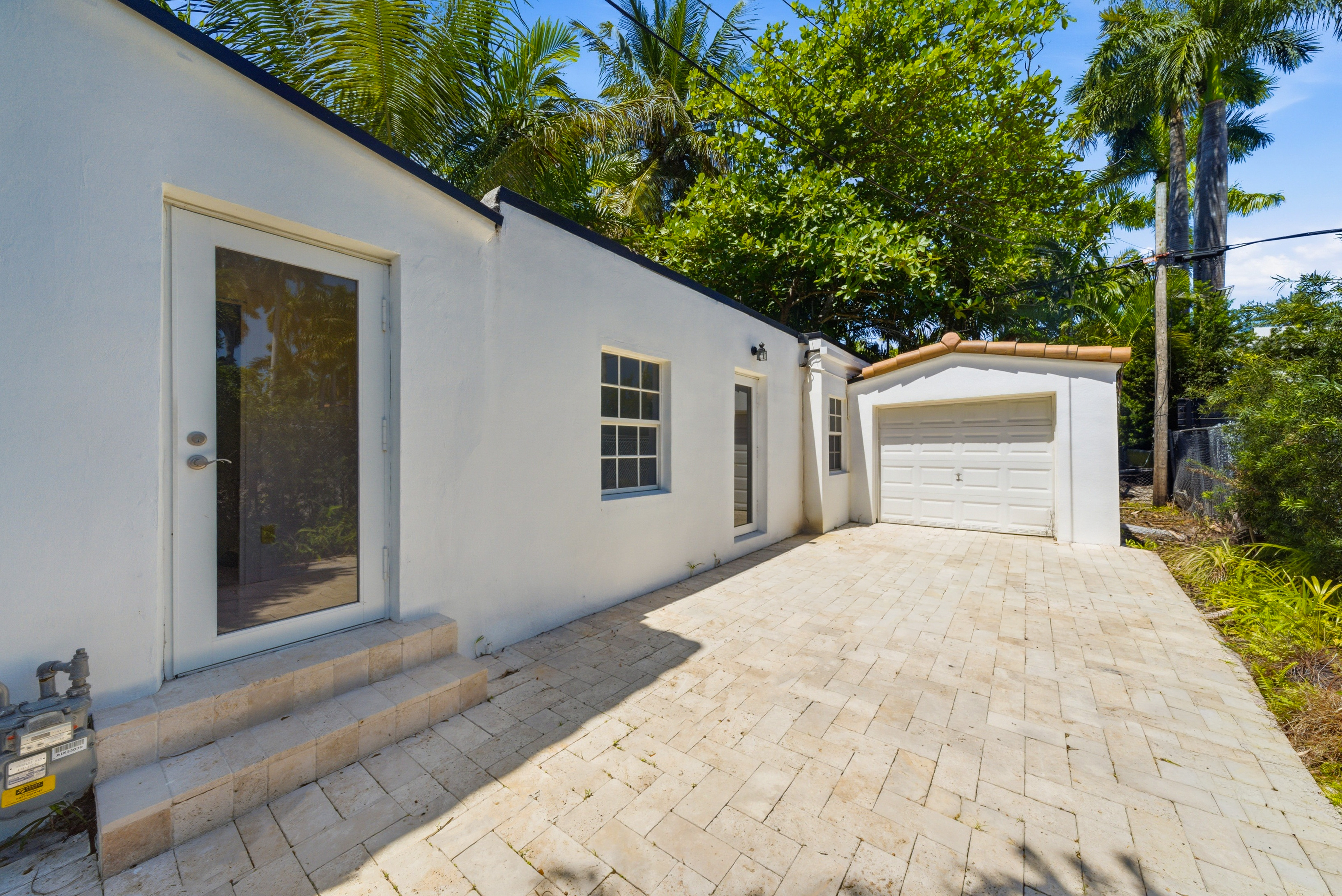  5824 Alton Rd, Miami Beach, FL, 33140 - 物件實景