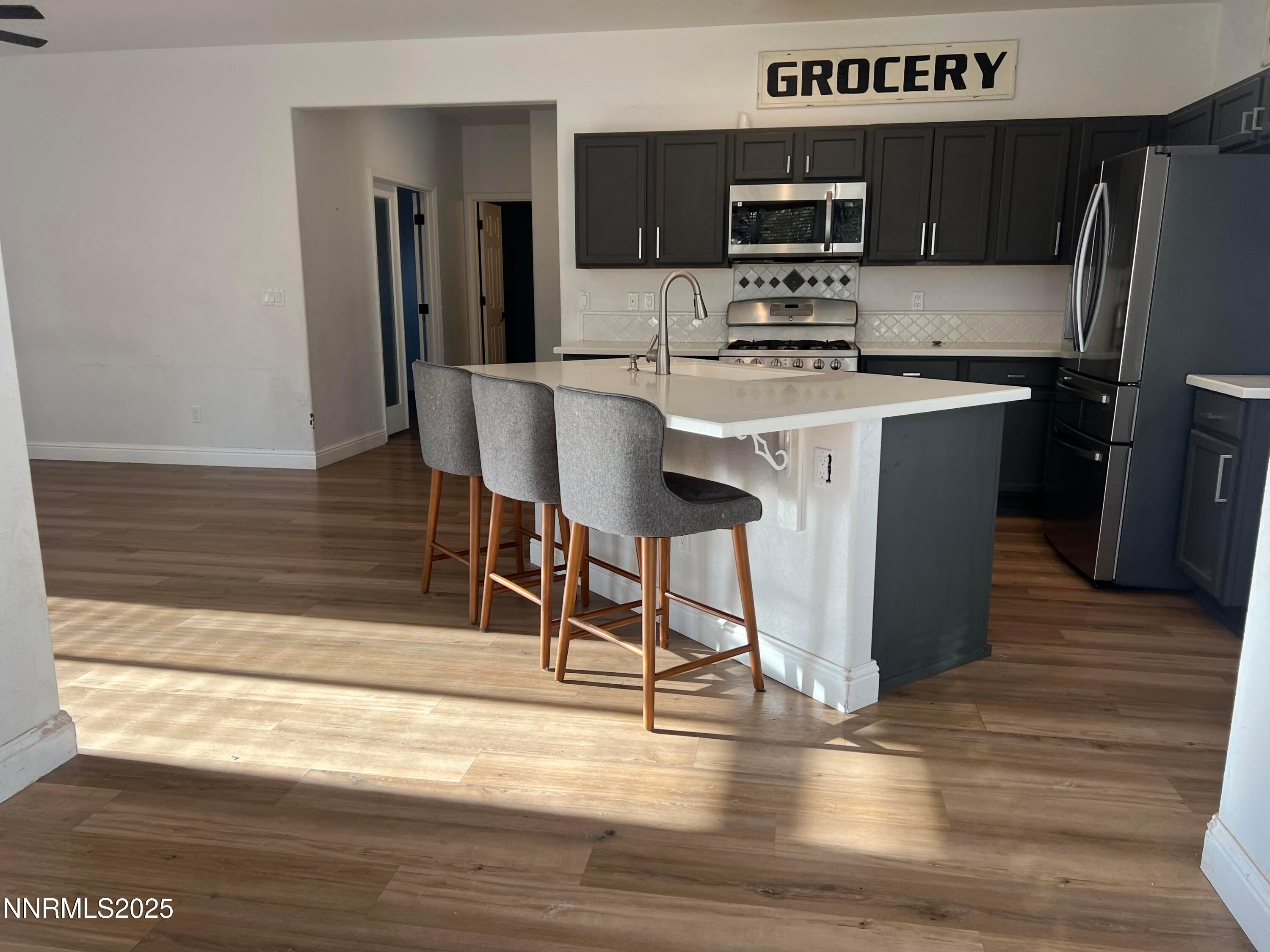 Sparks, Nevada, 89436, United States, 3 Bedrooms Bedrooms, ,3 BathroomsBathrooms,Residential,For Sale,1992114