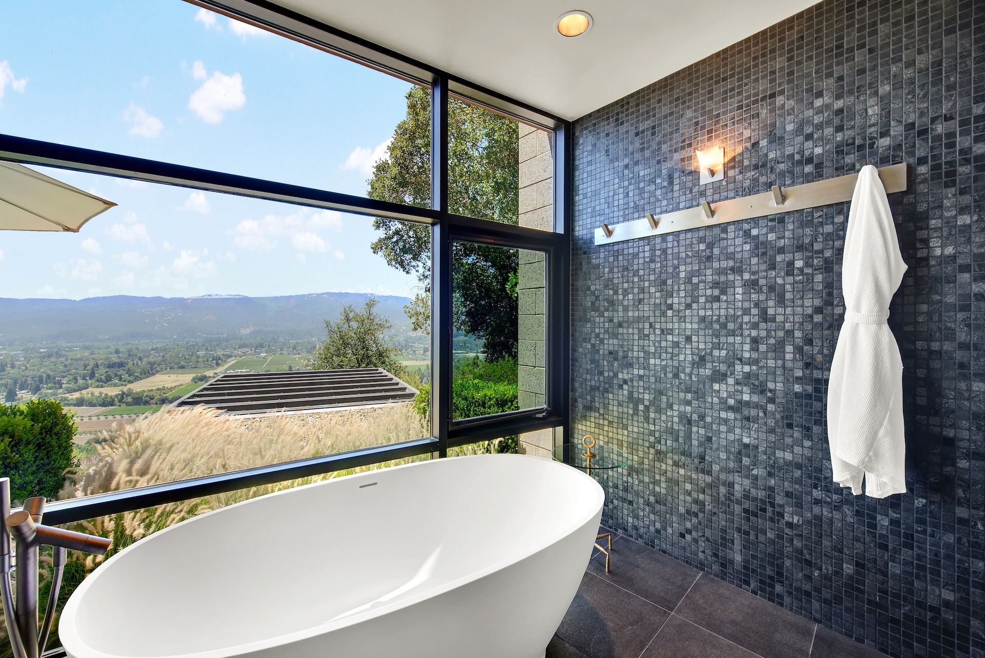  Exceptional Napa Valley Estate Set On 40 Private Acres - 物件實景