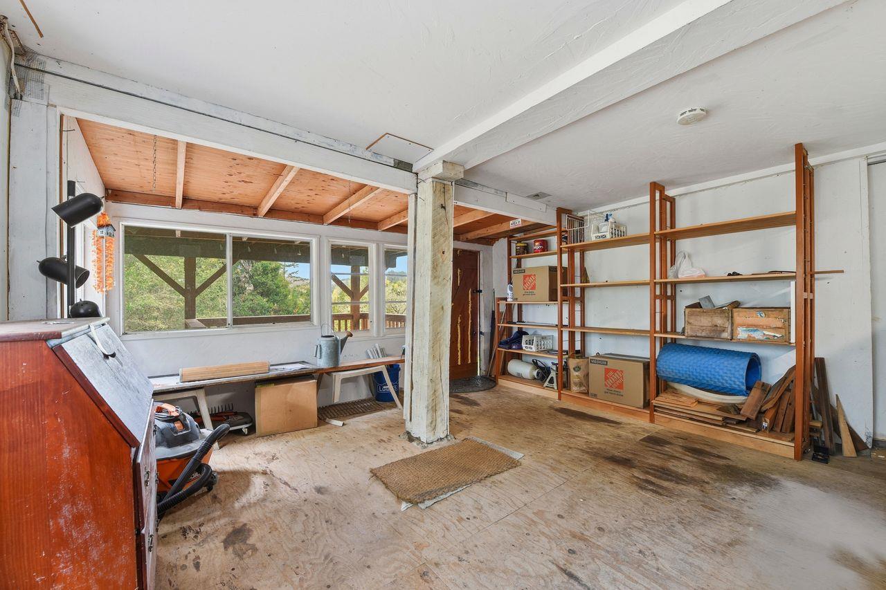 La Honda, California, 94020, United States, 1 Bedroom Bedrooms, ,1 BathroomBathrooms,Residential,For Sale,1989093