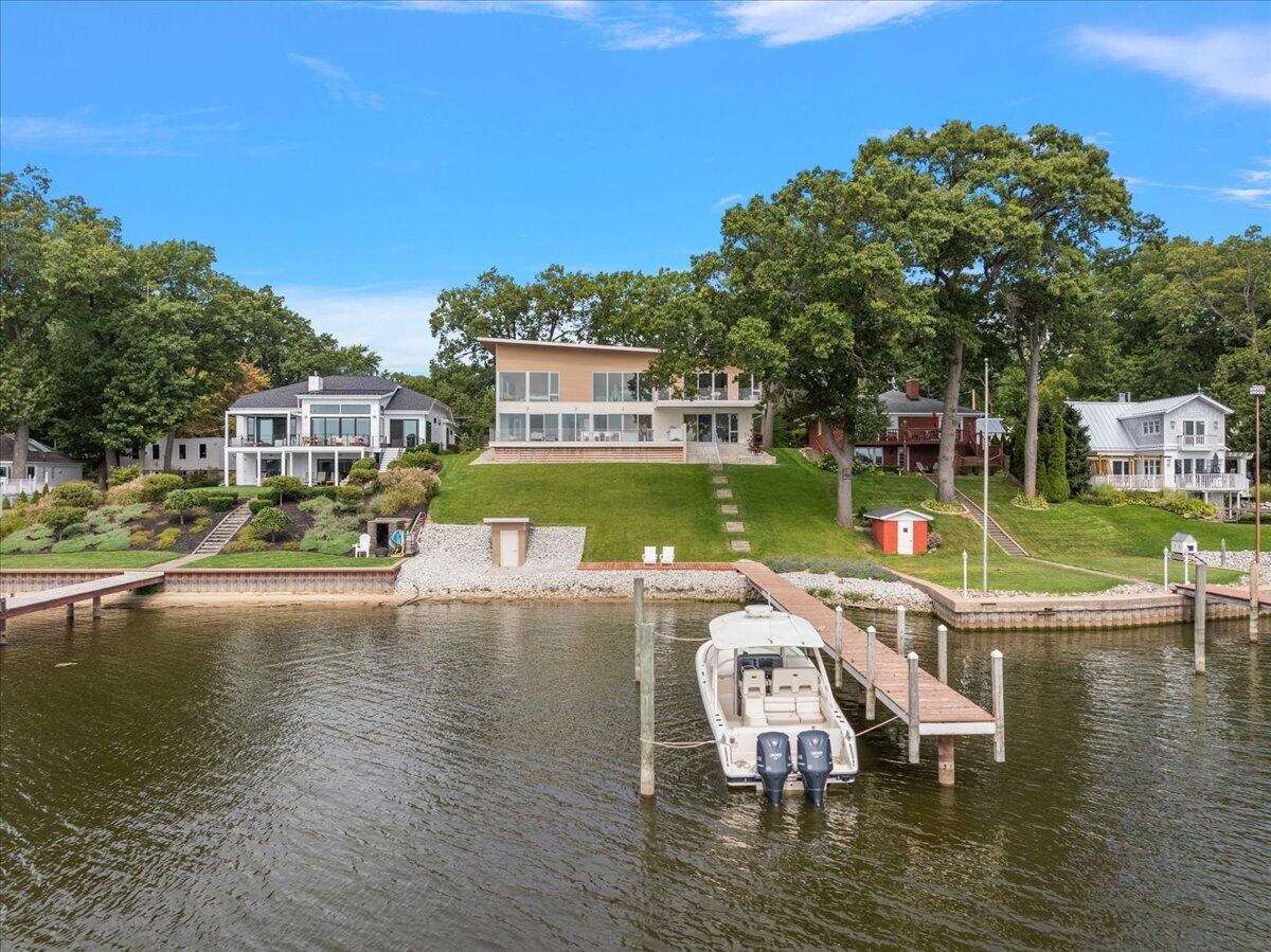 Holland, Michigan, 49424, United States, 3 Bedrooms Bedrooms, ,4 BathroomsBathrooms,Residential,For Sale,1948148