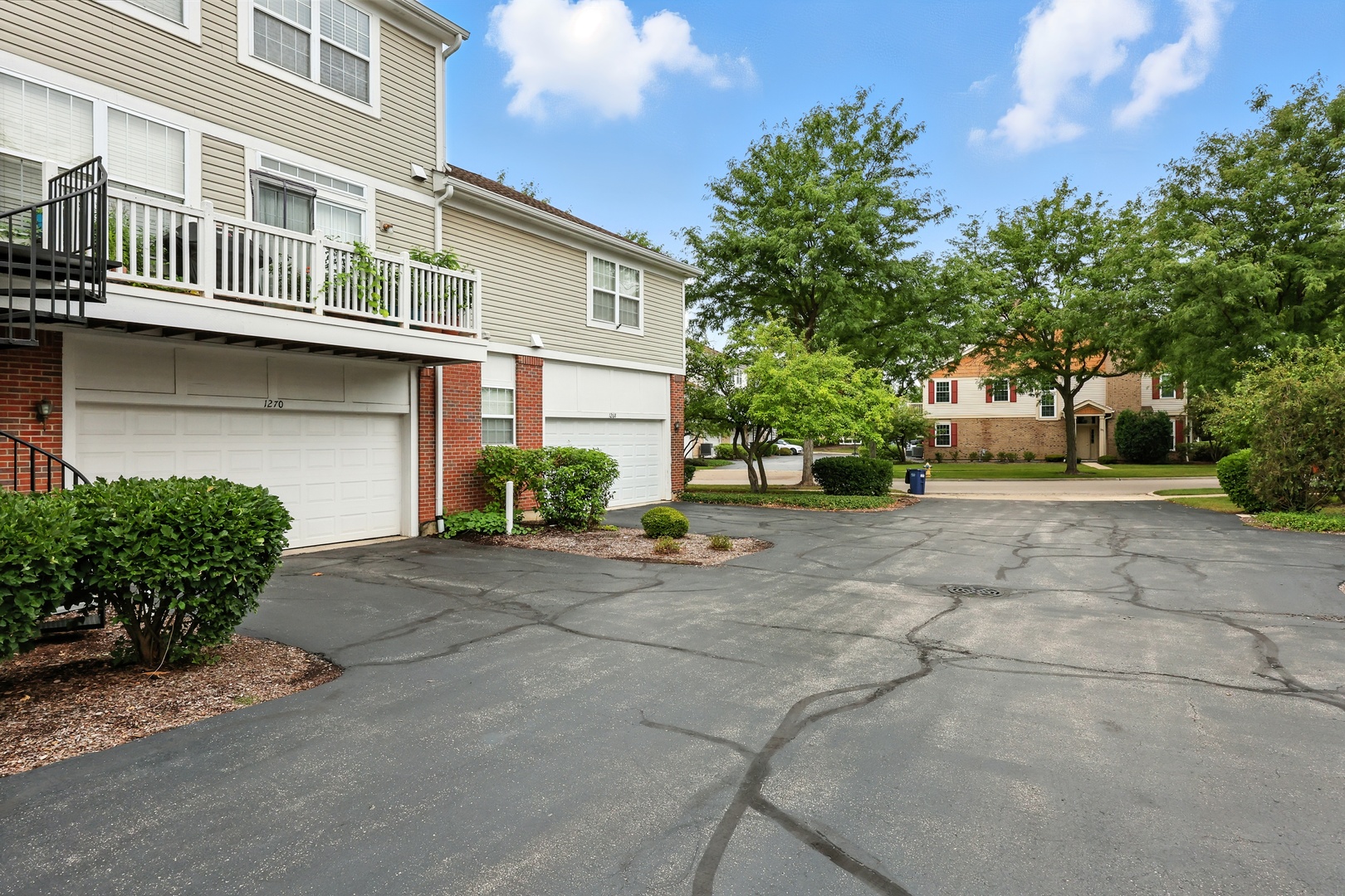 Vernon Hills, Illinois, 60061, United States, 4 Bedrooms Bedrooms, ,4 BathroomsBathrooms,Residential,For Sale,1924682