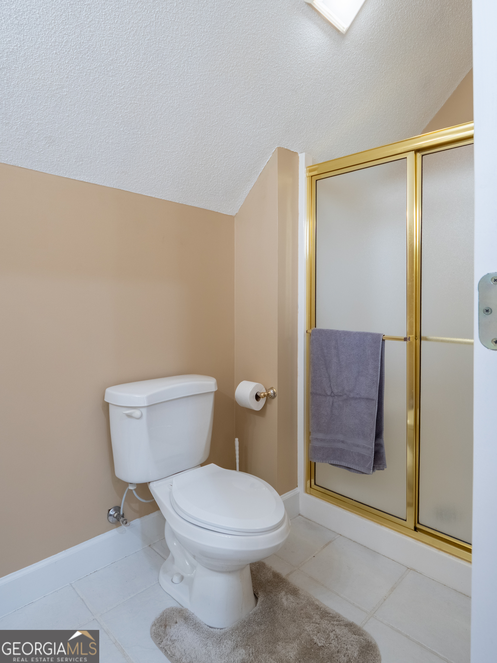 Valdosta, Georgia, 31601, United States, 3 Bedrooms Bedrooms, ,4 BathroomsBathrooms,Residential,For Sale,1836359