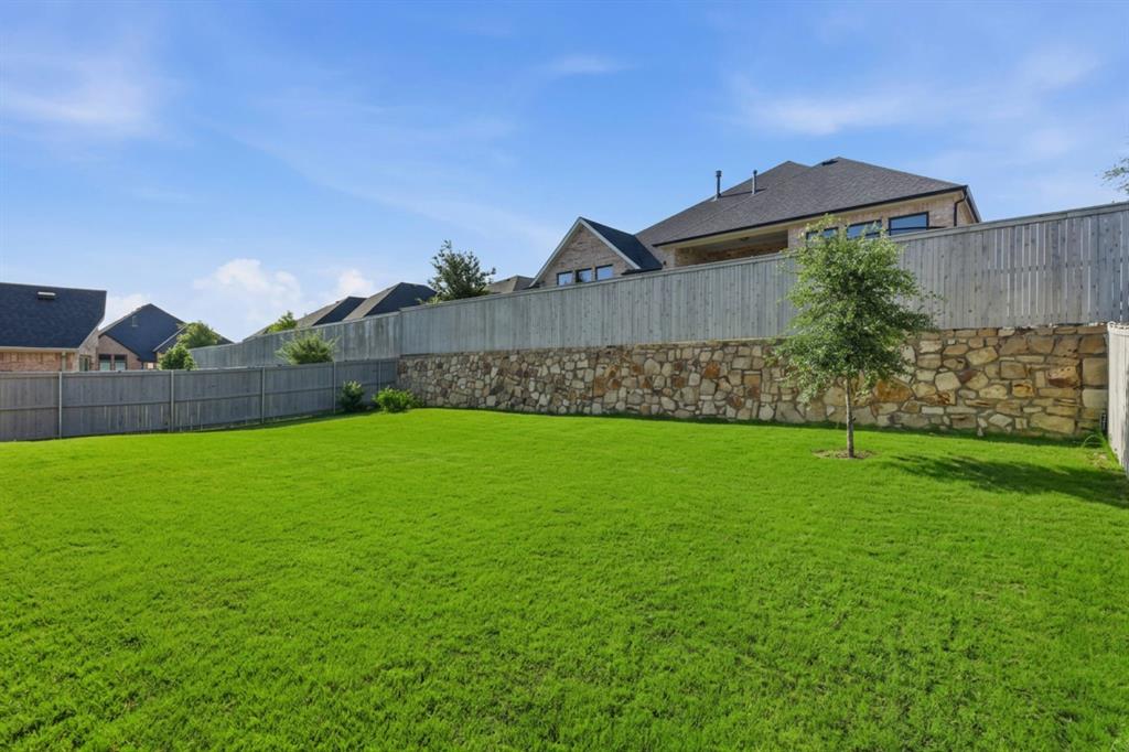 Northlake, Texas, 76247, United States, 4 Bedrooms Bedrooms, ,4 BathroomsBathrooms,Residential,For Sale,2048844
