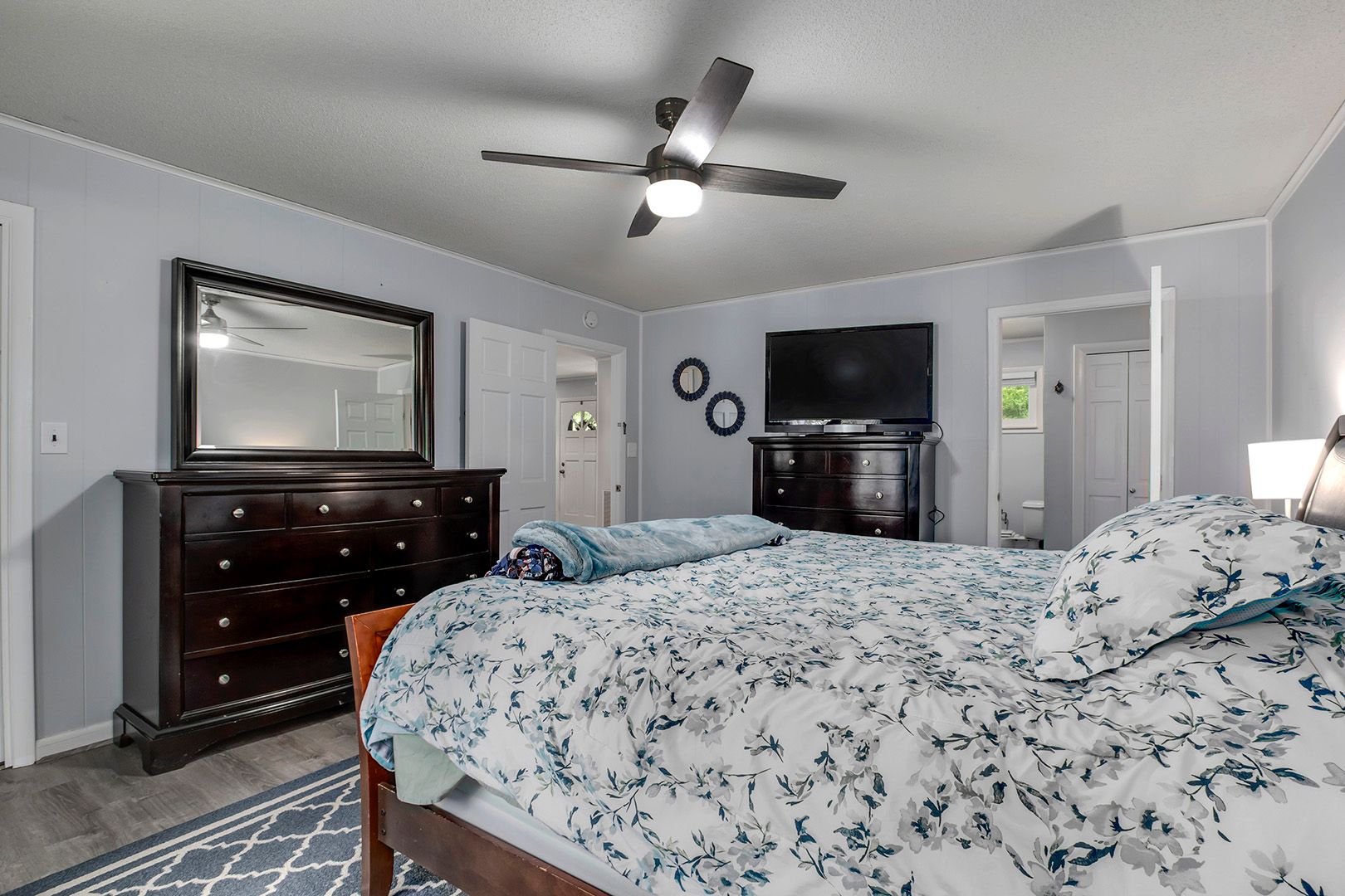 Harriman, Tennessee, 37748, United States, 3 Bedrooms Bedrooms, ,3 BathroomsBathrooms,Residential,For Sale,2011405