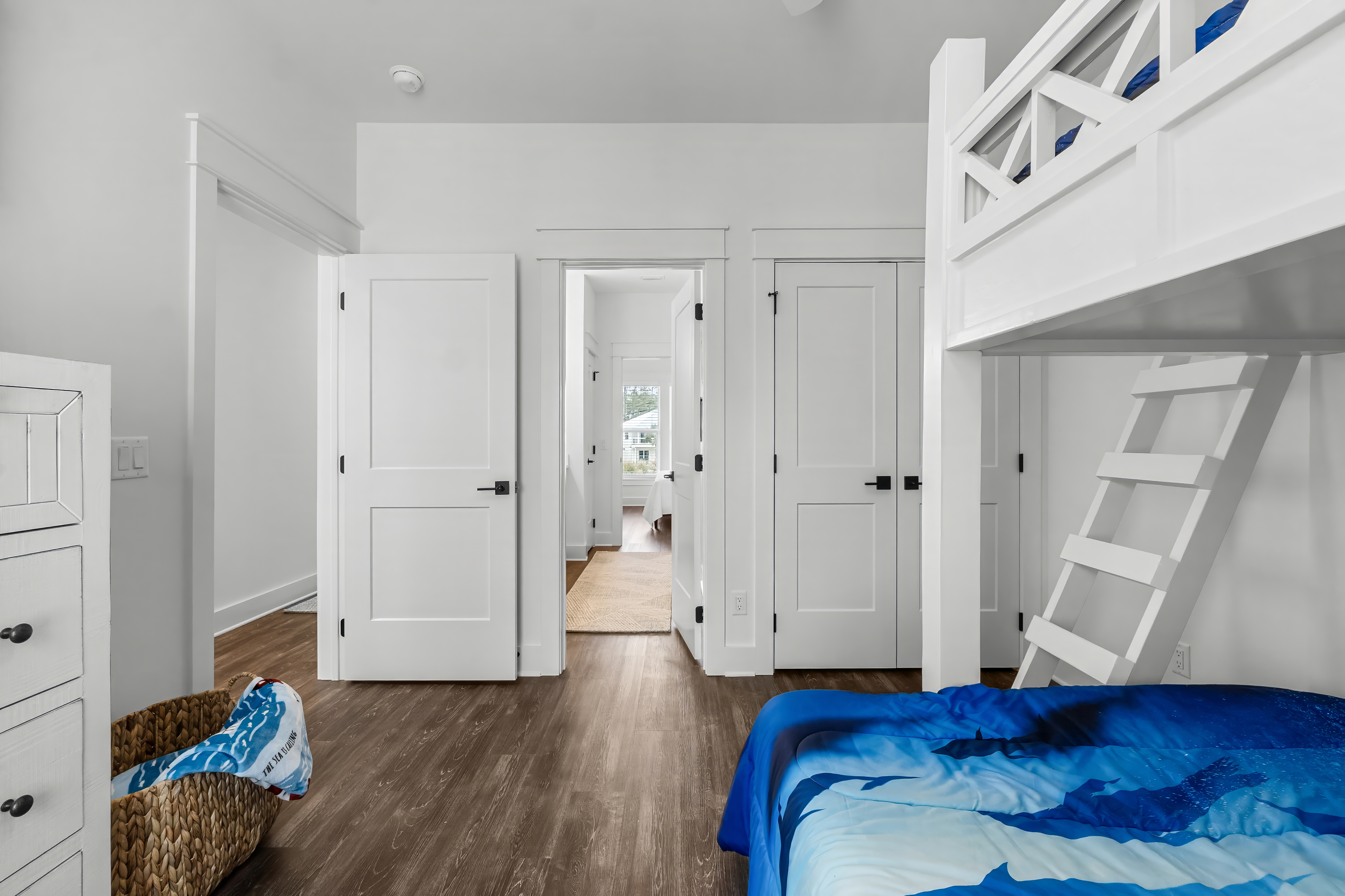  Investment-Friendly Beach House Offered Fully Furnished in Panama City Beach - 物件實景