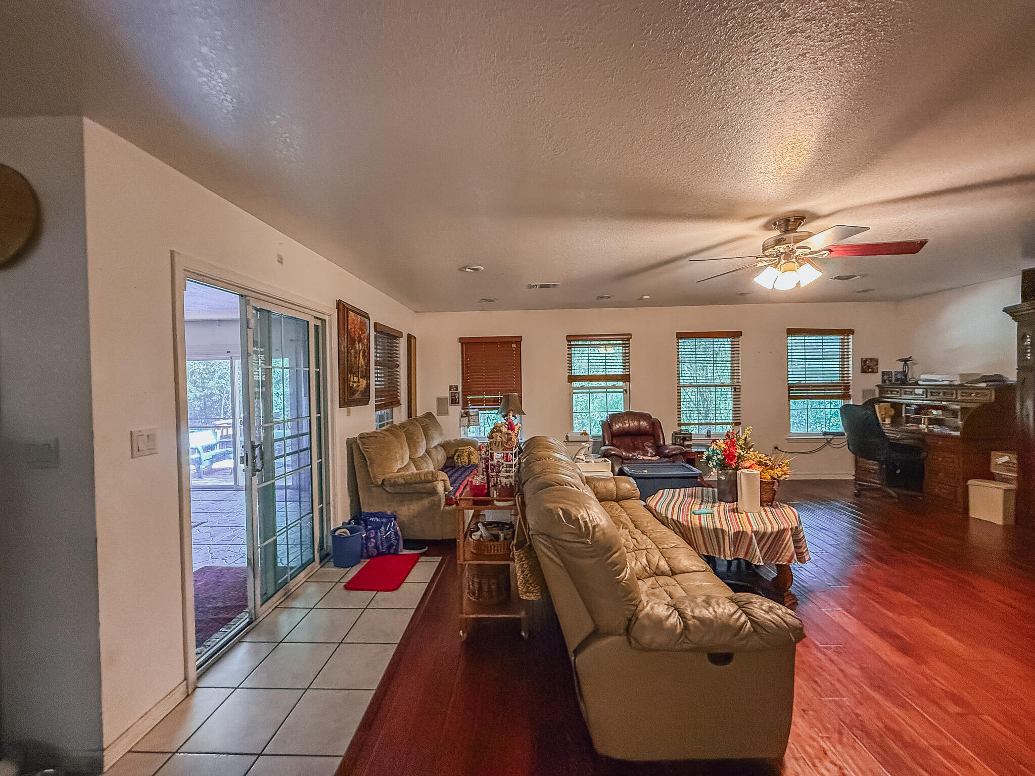 Crestview, Florida, 32539, United States, 4 Bedrooms Bedrooms, ,4 BathroomsBathrooms,Residential,For Sale,1907625