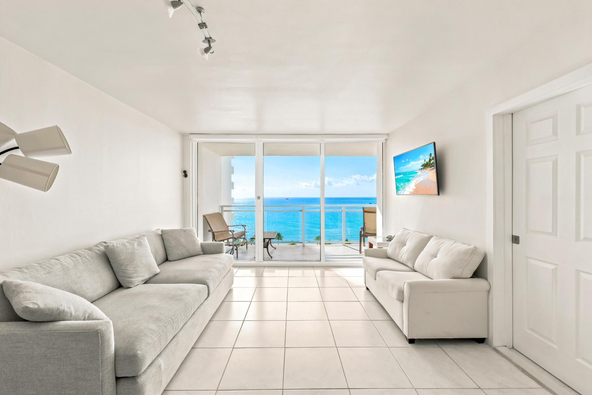  2030 S Ocean Dr, Hallandale Beach, FL, 33009 - 物件實景