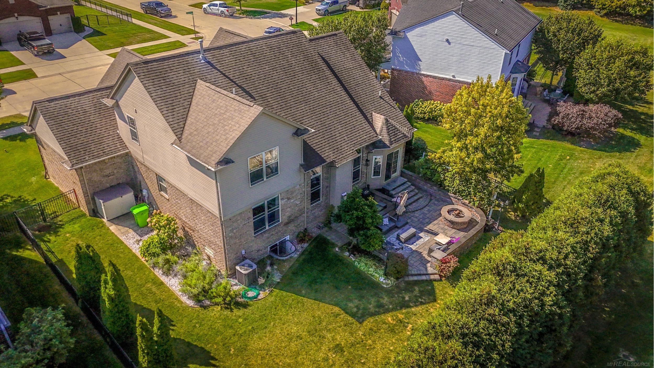 Macomb, Michigan, 48044, United States, 4 Bedrooms Bedrooms, ,3 BathroomsBathrooms,Residential,For Sale,2005234