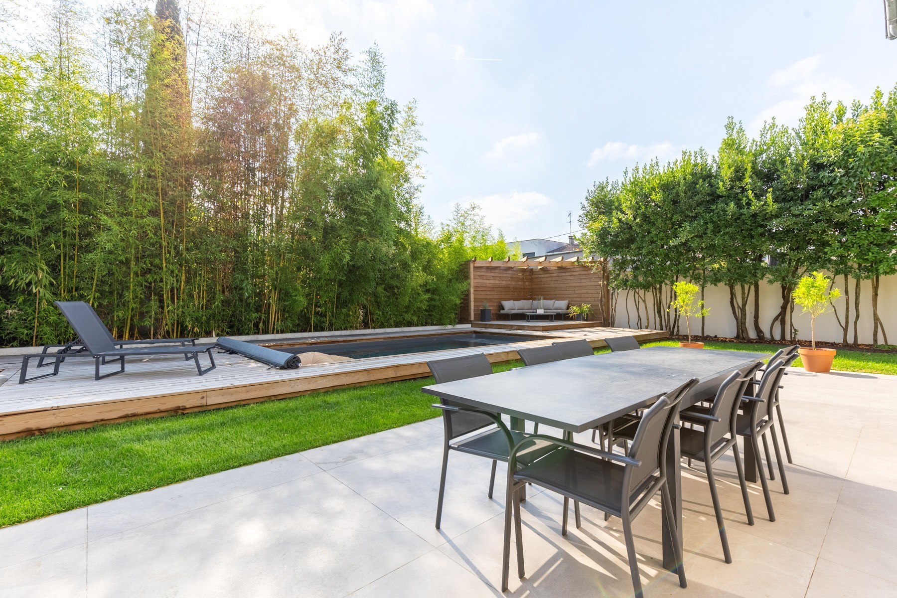  LE BOUSCAT – CONTEMPORARY HOME – SWIMMING POOL – 4 BEDROOMS – LANDSCAPED GARDEN - 物件實景