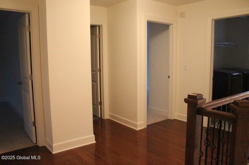 Castleton, New York, 12033, United States, 4 Bedrooms Bedrooms, ,3 BathroomsBathrooms,Residential,For Sale,1989599