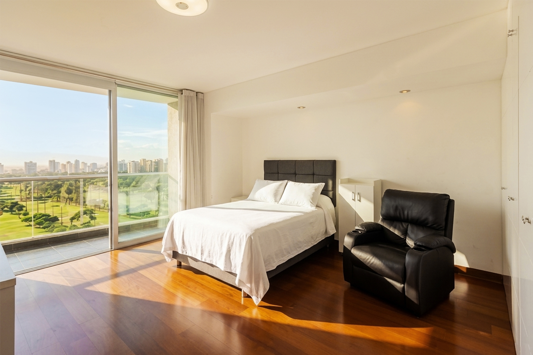  Apartment with an Iconic View of the San Isidro Golf Course - 物件實景