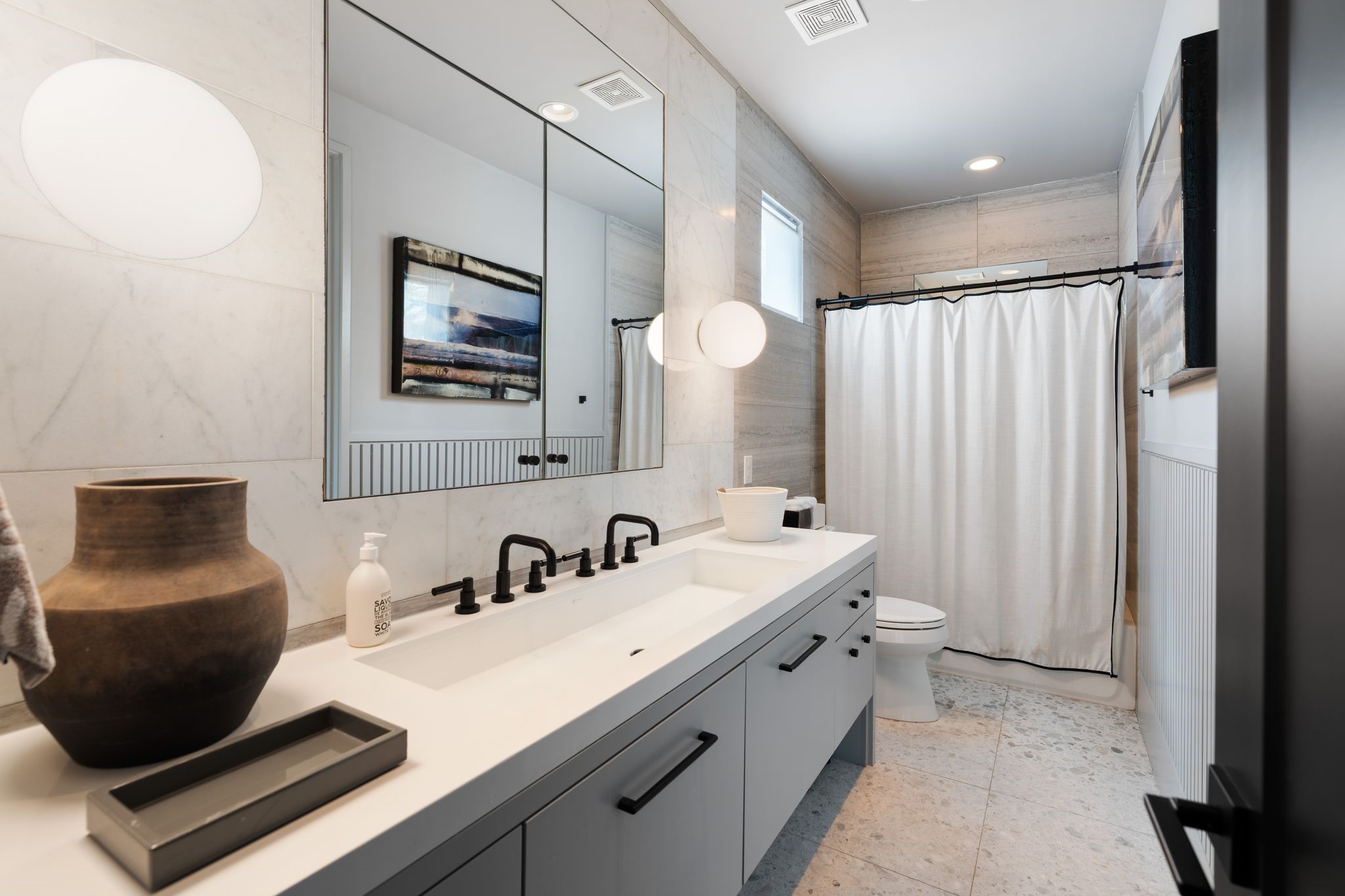  2117 Elmen Street B - 物件實景