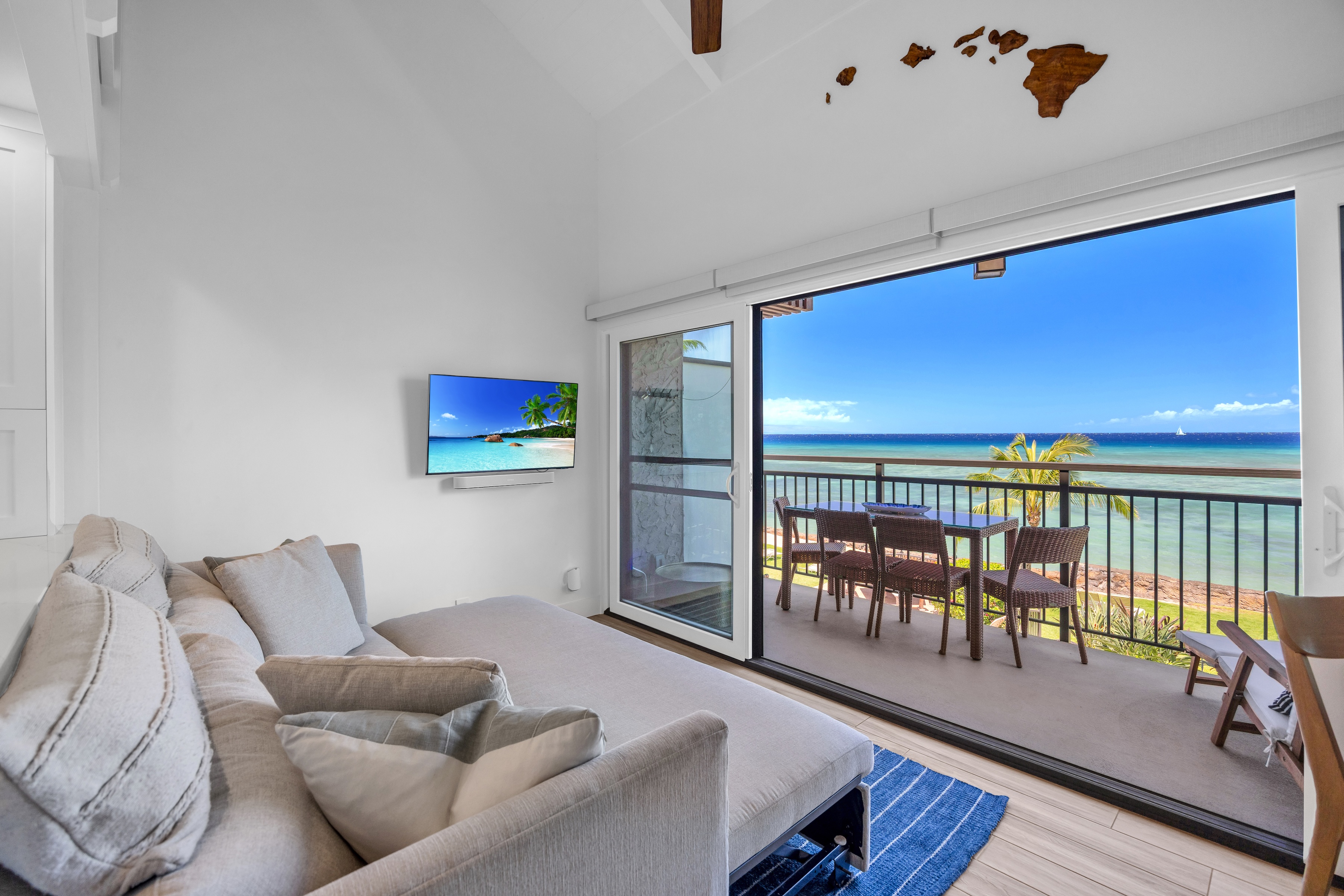  Direct oceanfront, beautiful remodeled 2 bedroom, lanai dining, furnished - 物件實景