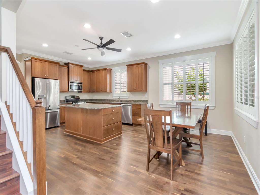 Tampa, Florida, 33629, United States, 5 Bedrooms Bedrooms, ,4 BathroomsBathrooms,Residential,For Sale,1941036