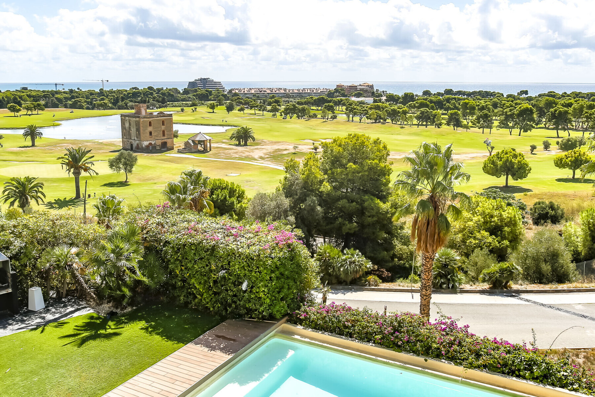  Prestigious Can Girona Property with Breathtaking Sea Views in Sitges - 物件實景