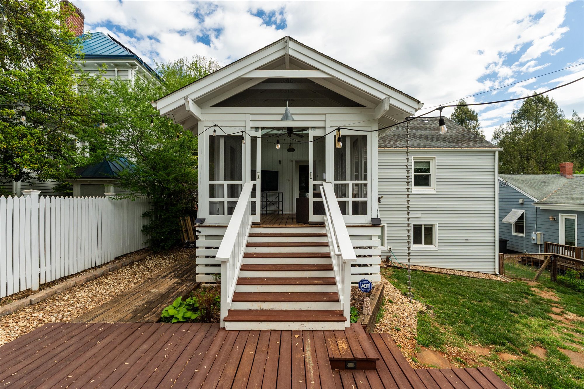  1116 East Jefferson St - 物件實景