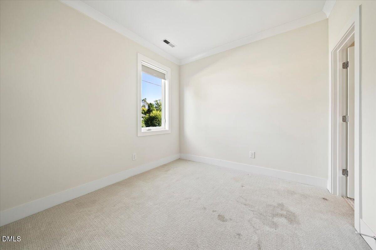 Raleigh, North Carolina, 27601, United States, 3 Bedrooms Bedrooms, ,4 BathroomsBathrooms,Residential,For Sale,1966573