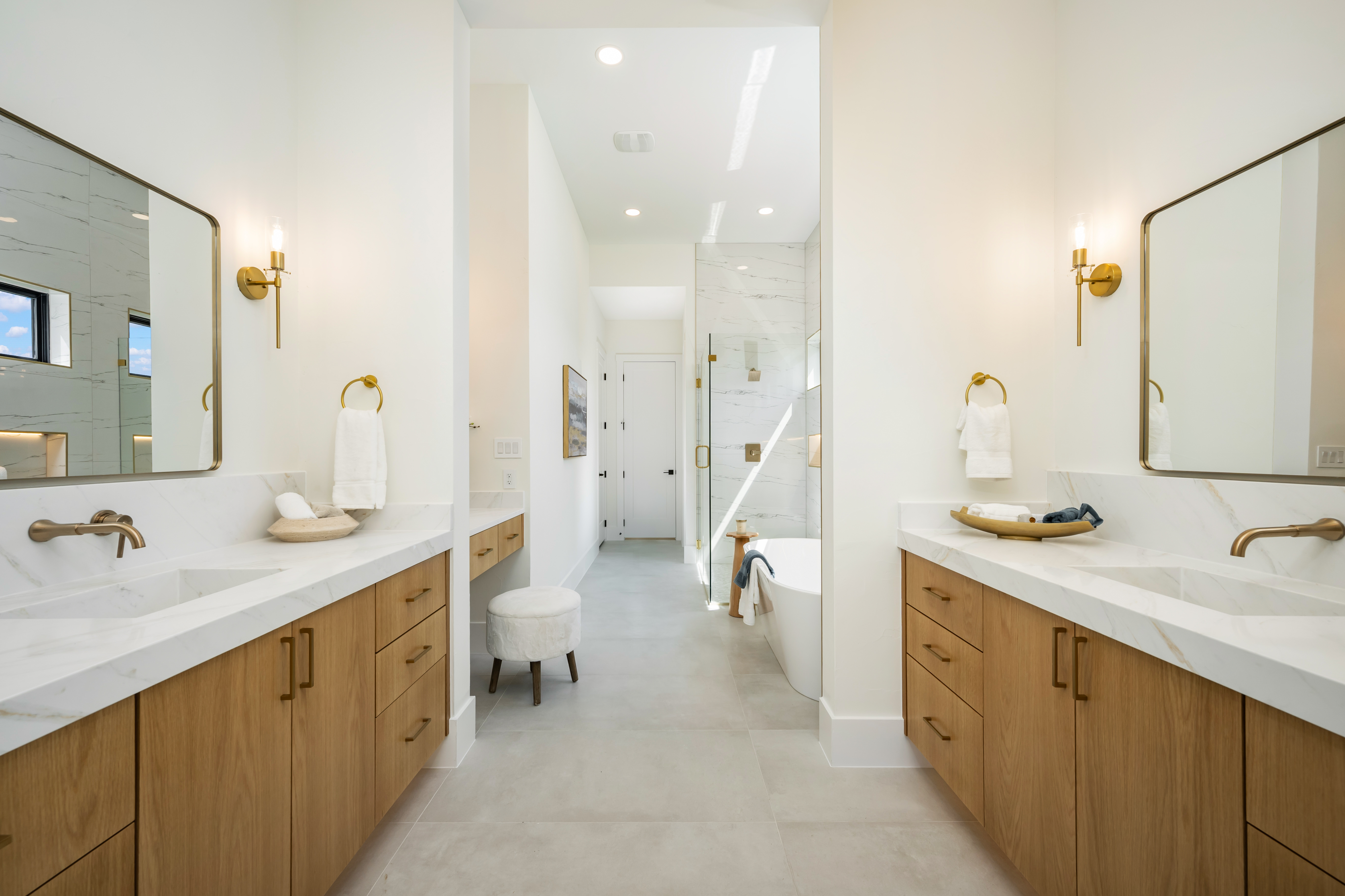  Modern Luxury on 1 Acre - 物件實景