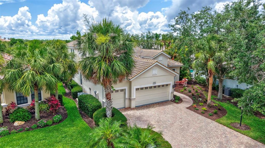 Lakewood Ranch, Florida, 34202, United States, 4 Bedrooms Bedrooms, ,4 BathroomsBathrooms,Residential,For Sale,1849002