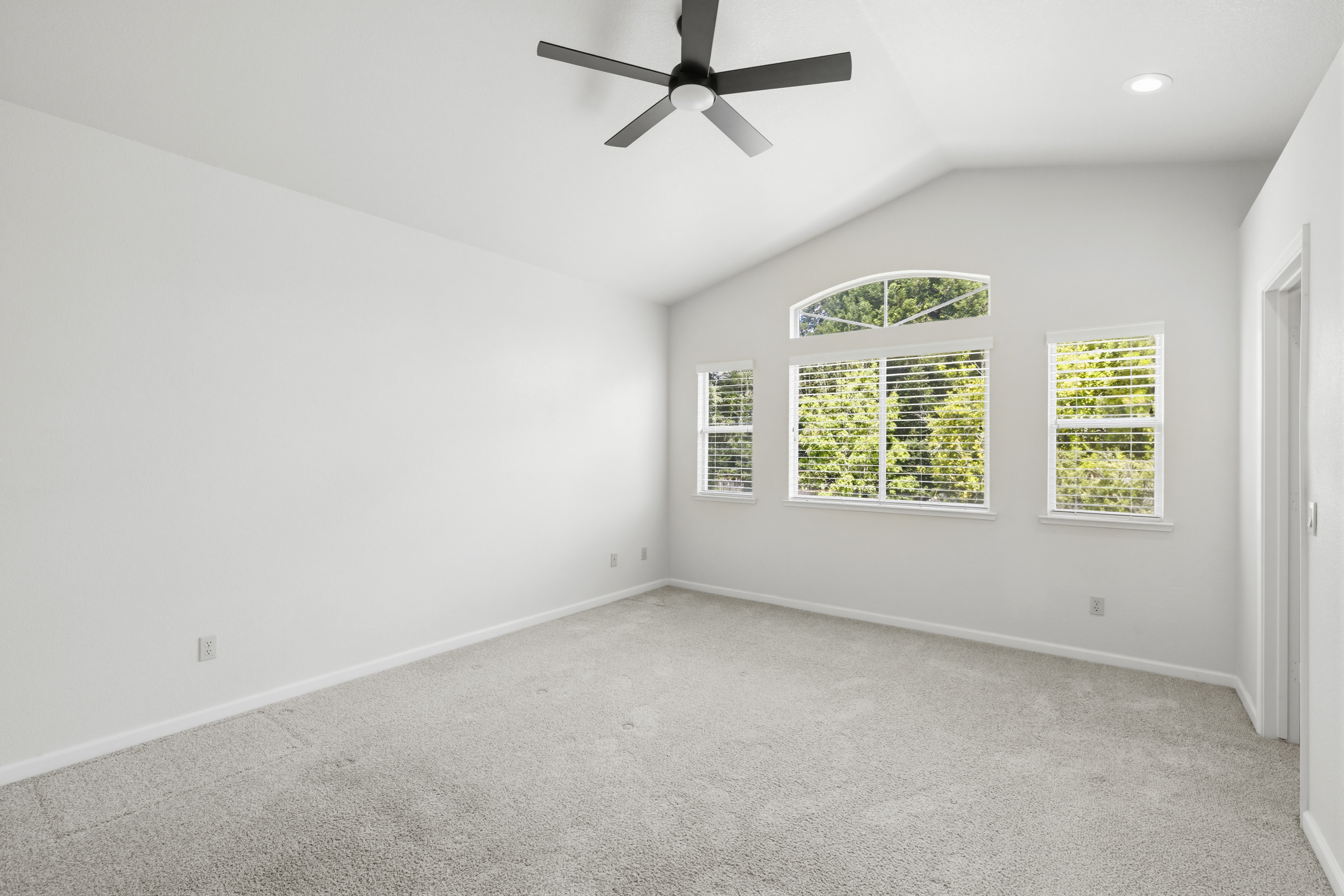  160 Hopfield Drive, Folsom, CA 95630 - 物件實景