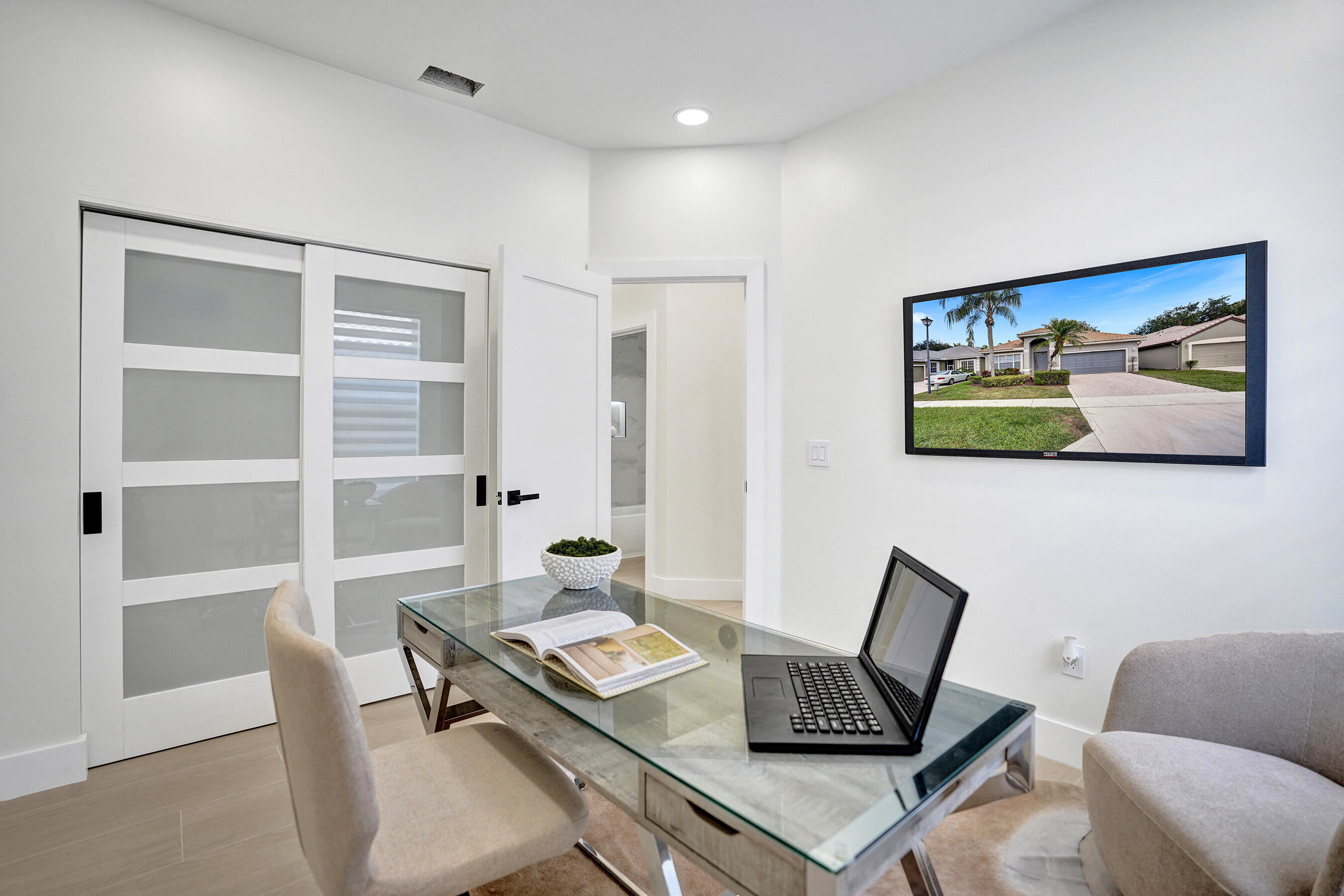 Delray Beach, Florida, 33446, United States, 4 Bedrooms Bedrooms, ,2 BathroomsBathrooms,Residential,For Sale,1898707