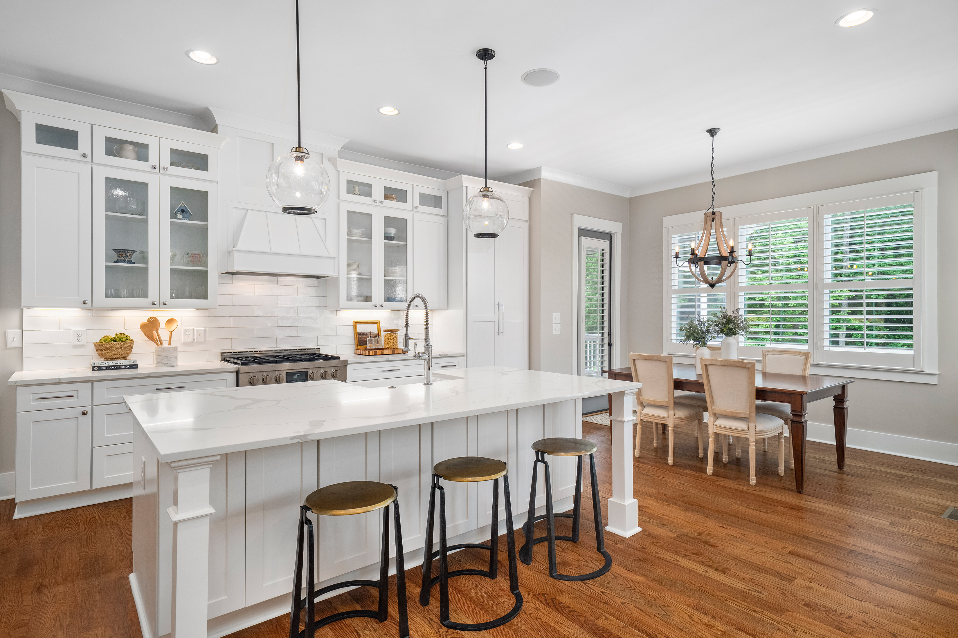  Stunning Modern Farmhouse with Luxury Finishes, Unbeatable Location, and No HOA - 物件實景