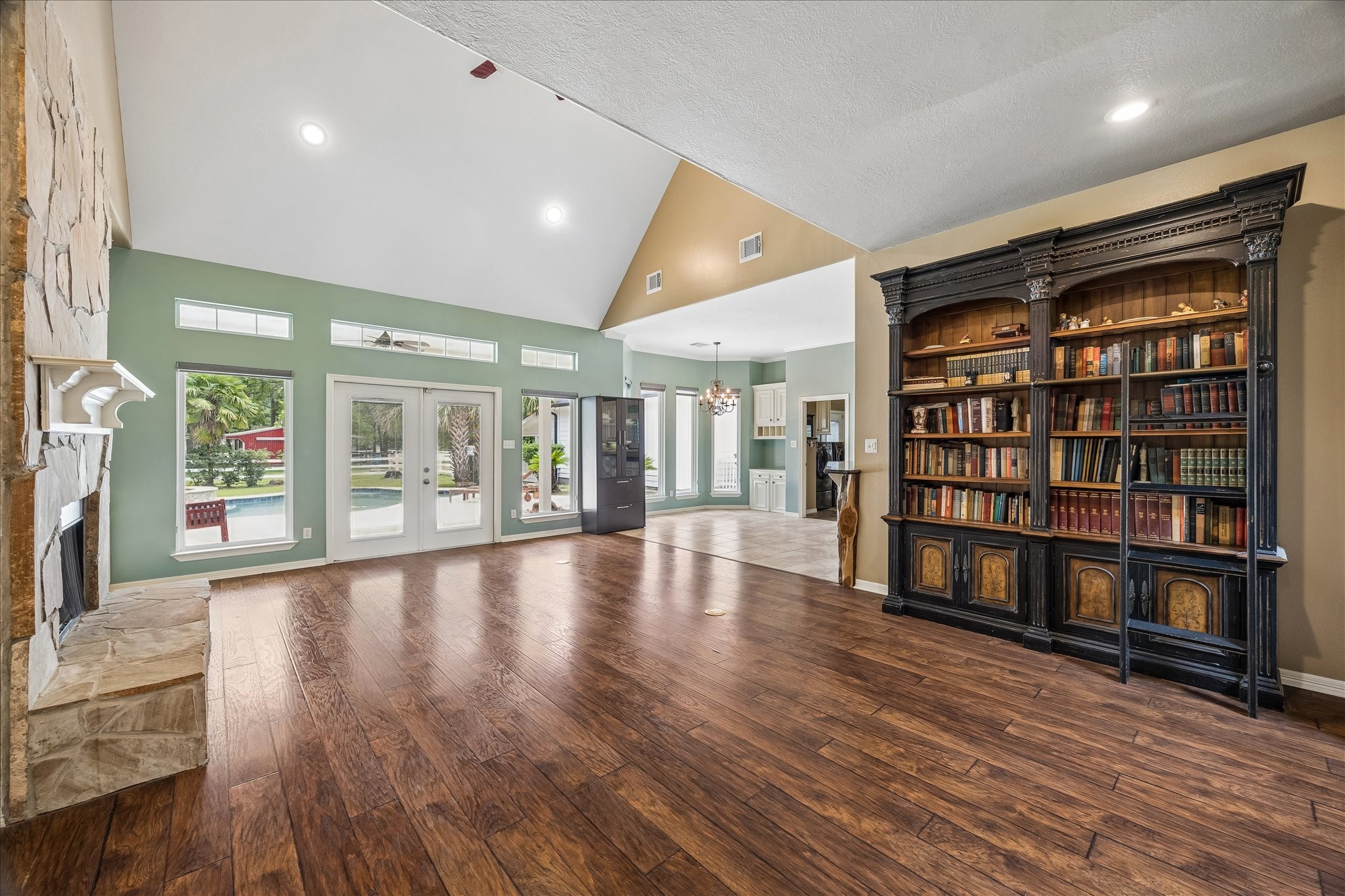  9064 Grand Lake Estates Drive - 物件實景