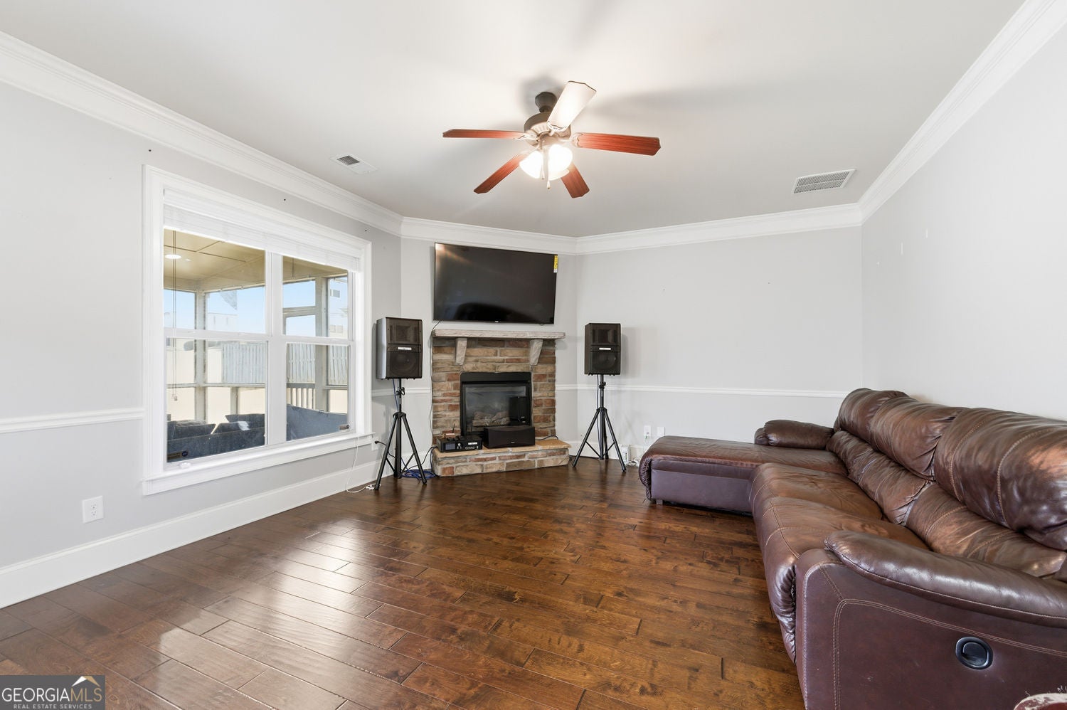 Flowery Branch, Georgia, 30542, United States, 4 Bedrooms Bedrooms, ,3 BathroomsBathrooms,Residential,For Sale,2015767