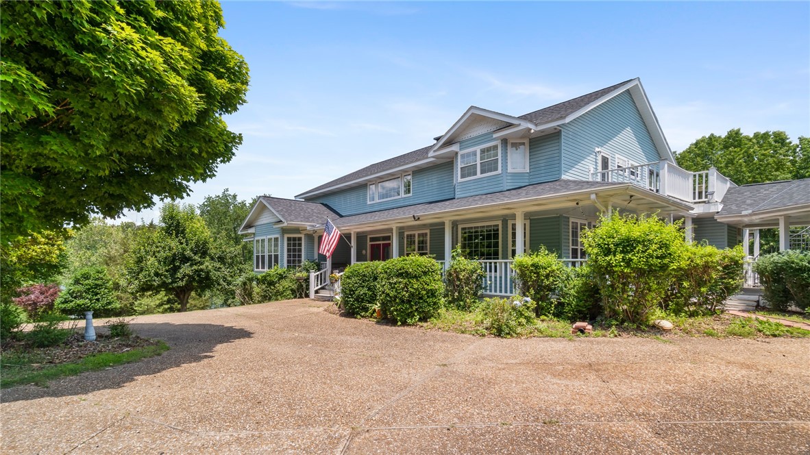 Rogers, Arkansas, 72756, United States, 5 Bedrooms Bedrooms, ,7 BathroomsBathrooms,Residential,For Sale,1846782
