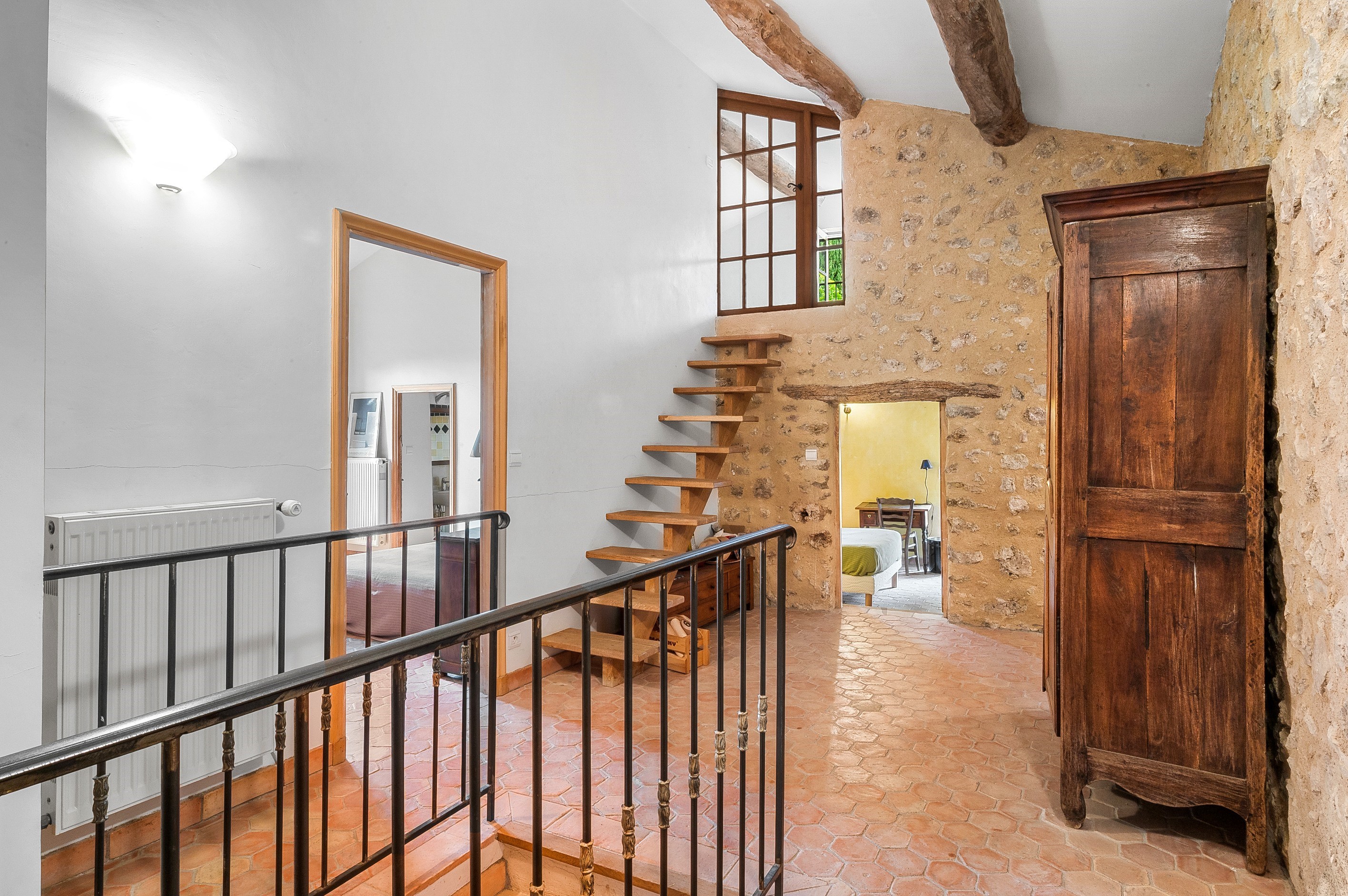  Exceptional Provençal Estate – Elegant Bastide with Pool Amidst Vineyards - 物件實景