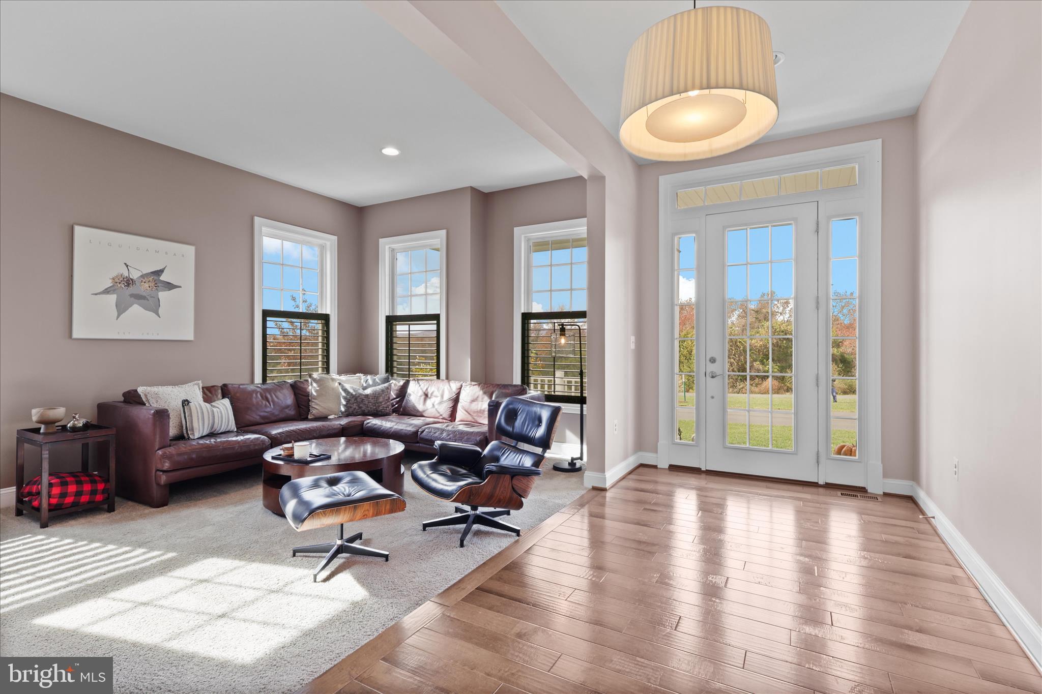 Aldie, Virginia, 20105, United States, 5 Bedrooms Bedrooms, ,5 BathroomsBathrooms,Residential,For Sale,1987386