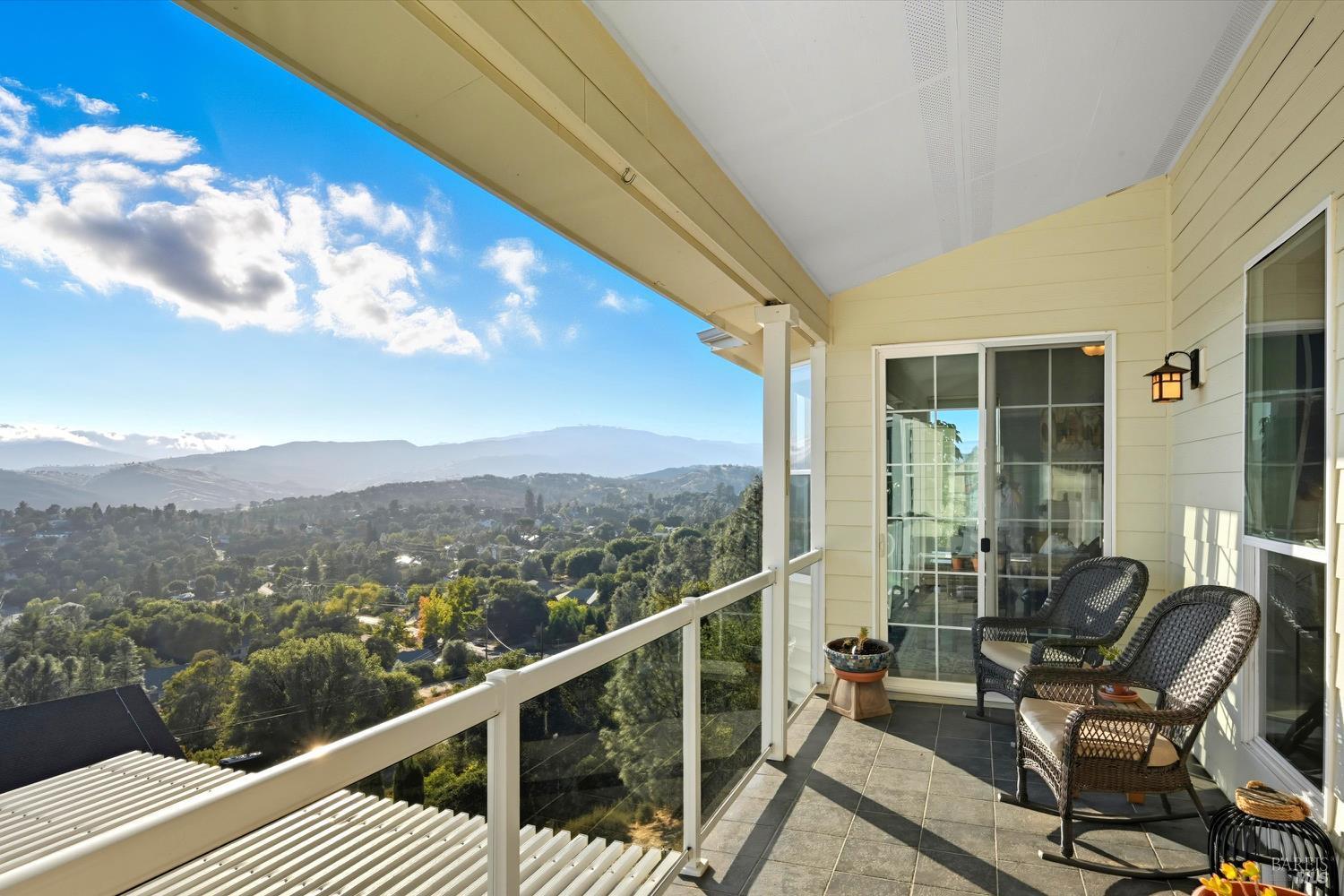 Hidden Valley Lake, California, 95467, United States, 3 Bedrooms Bedrooms, ,4 BathroomsBathrooms,Residential,For Sale,1976918