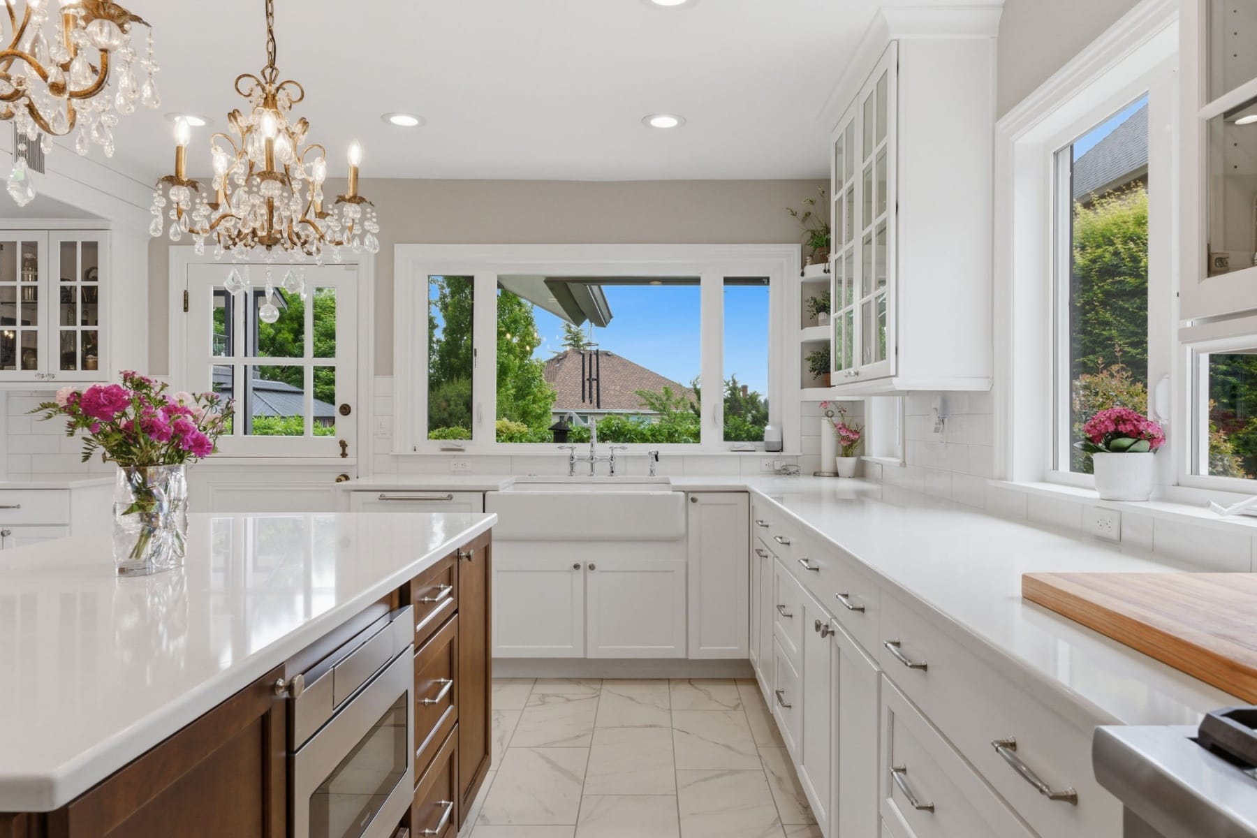  12048 SW CAFFALL LN Tigard, OR 97224 - 物件實景